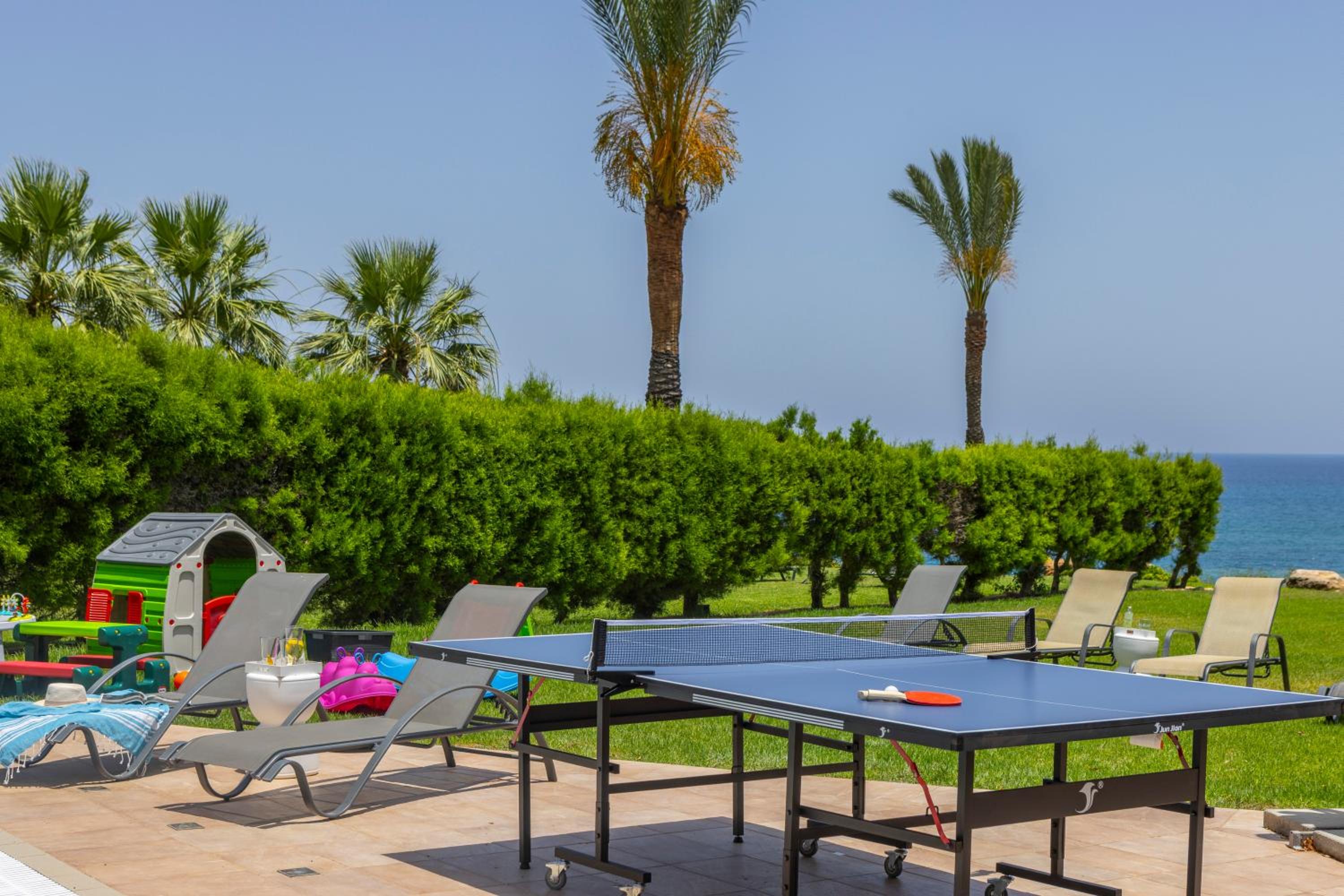 SunnyVillas: 4BR SeaFront Villa*Private Pool*BW44