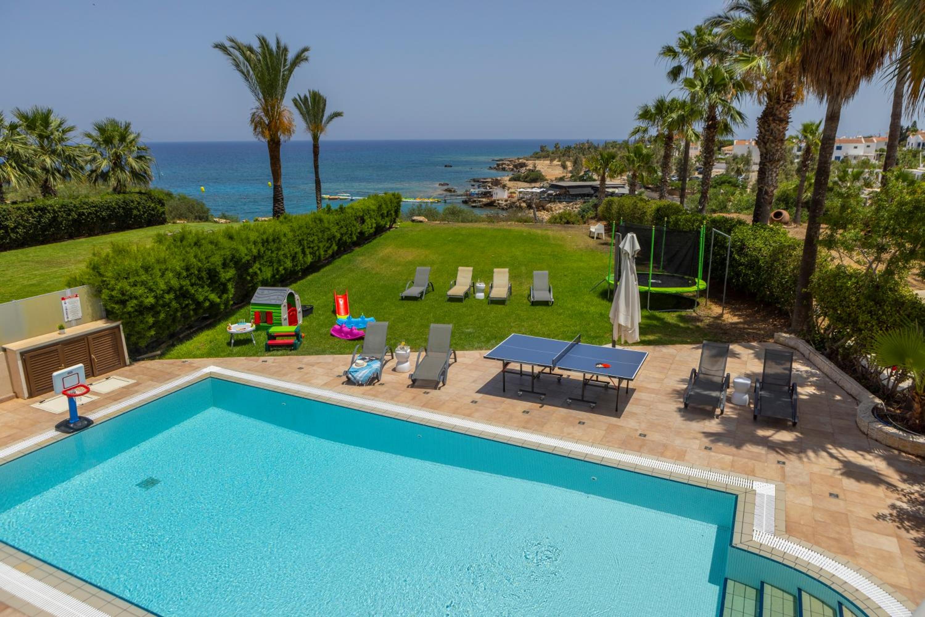 SunnyVillas: 4BR SeaFront Villa*Private Pool*BW44