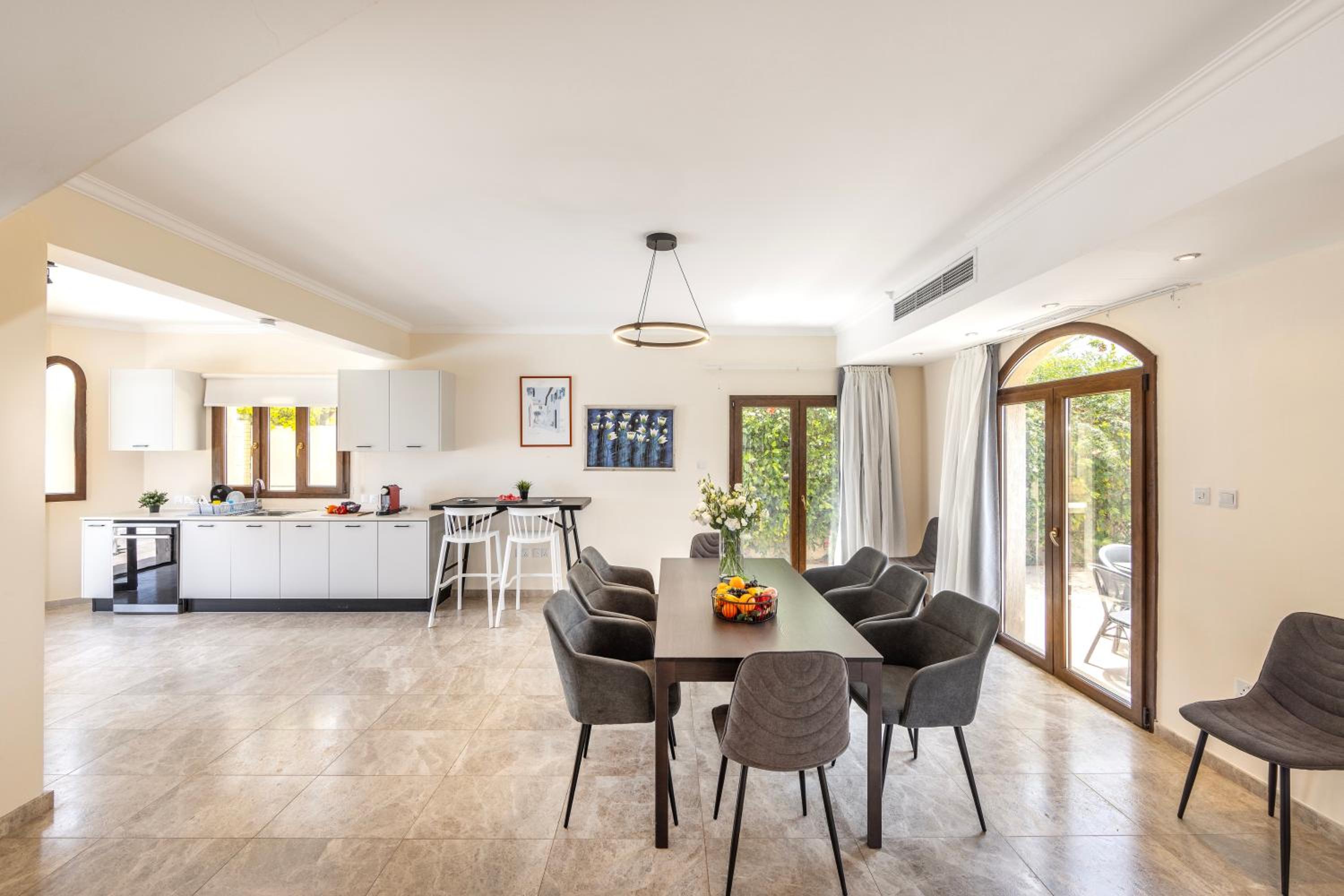 SunnyVillas: 4BR SeaFront Villa*Private Pool*BW44