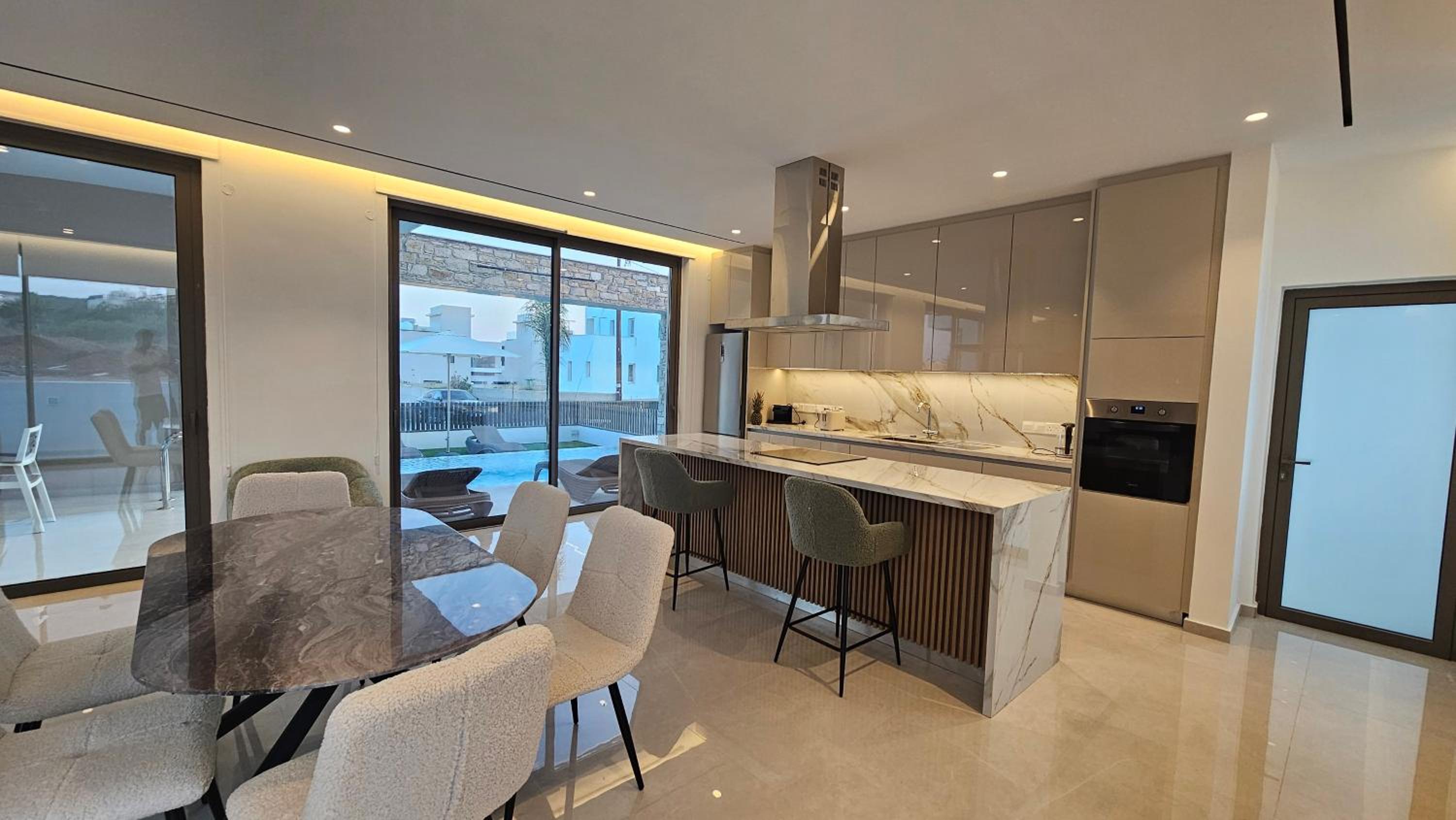 STAY Oasis Luxury Villas