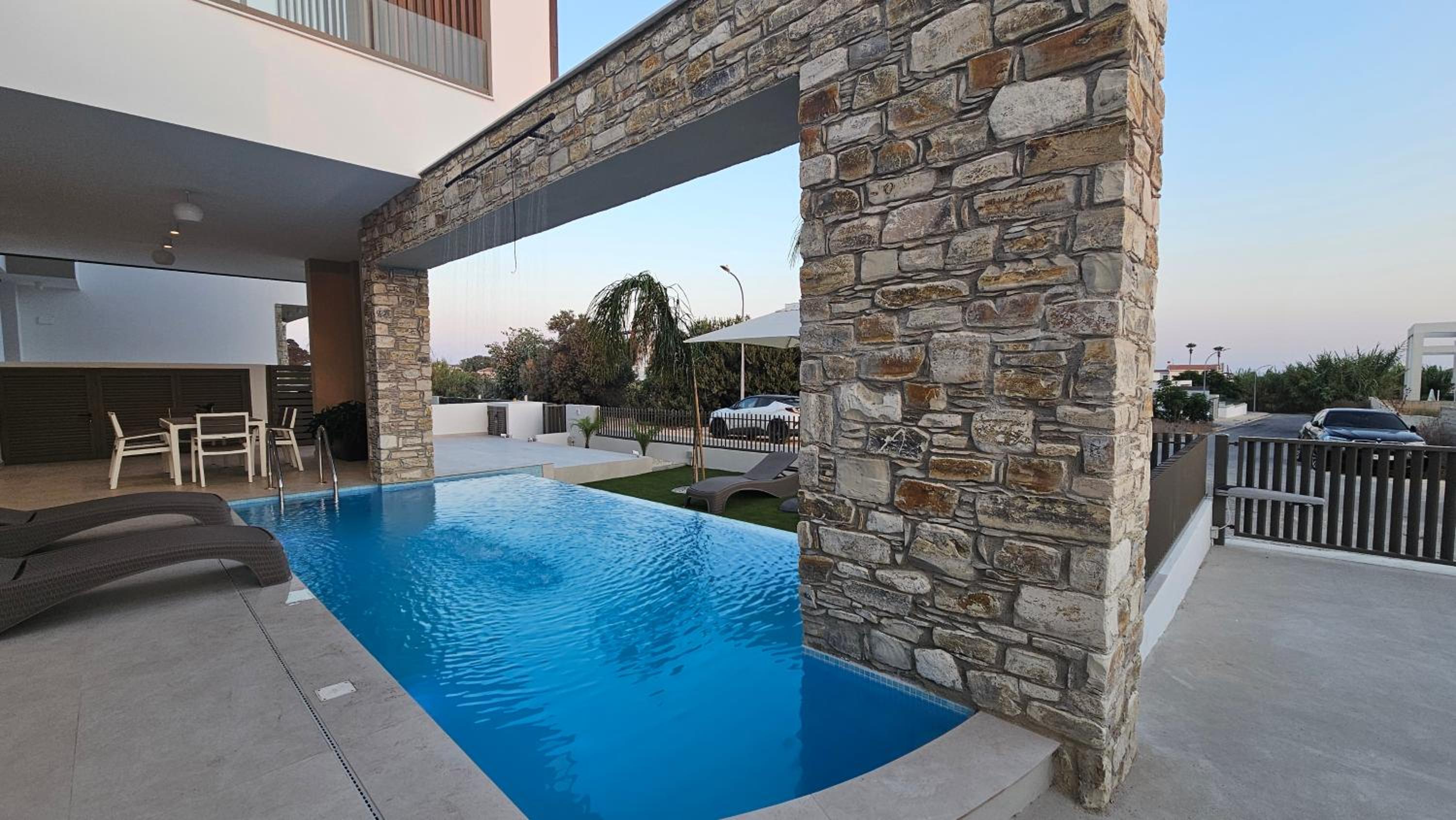 STAY Oasis Luxury Villas