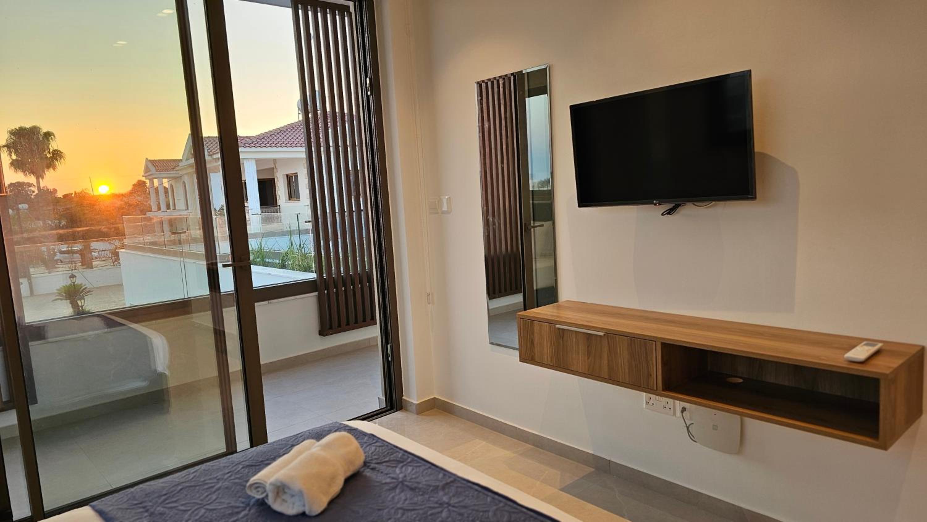 STAY Oasis Luxury Villas