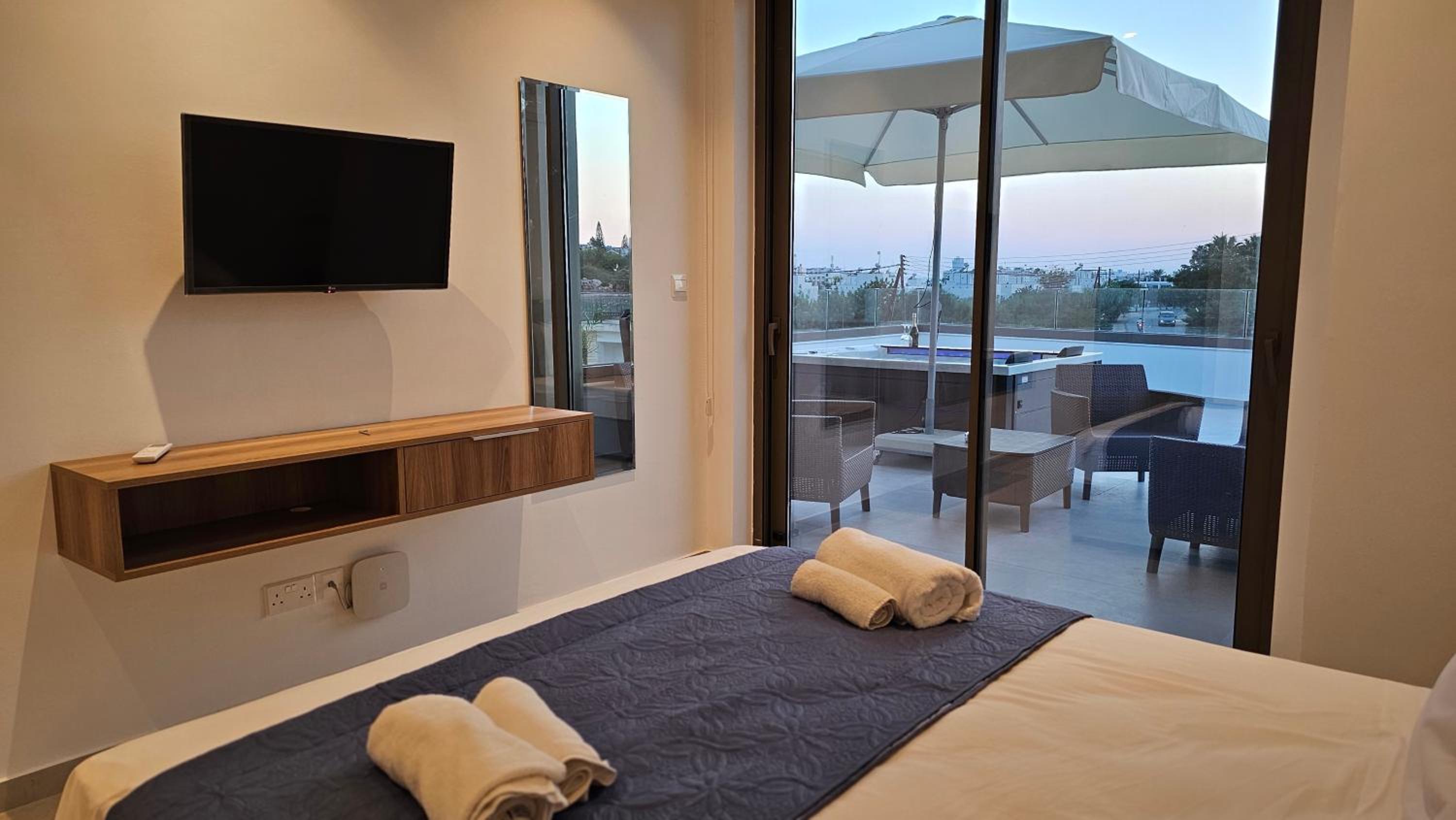 STAY Oasis Luxury Villas