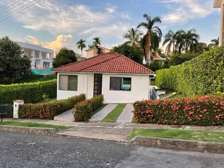 Acogedora casa de descanso con piscina privada