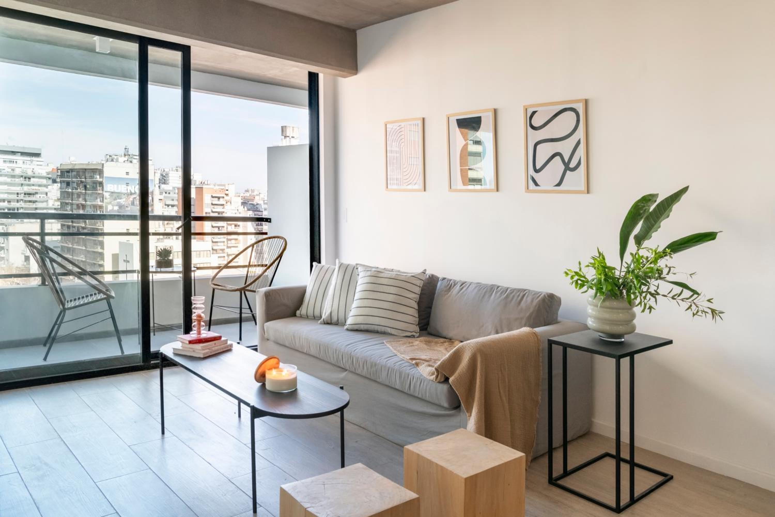 Top Rentals Nuñez