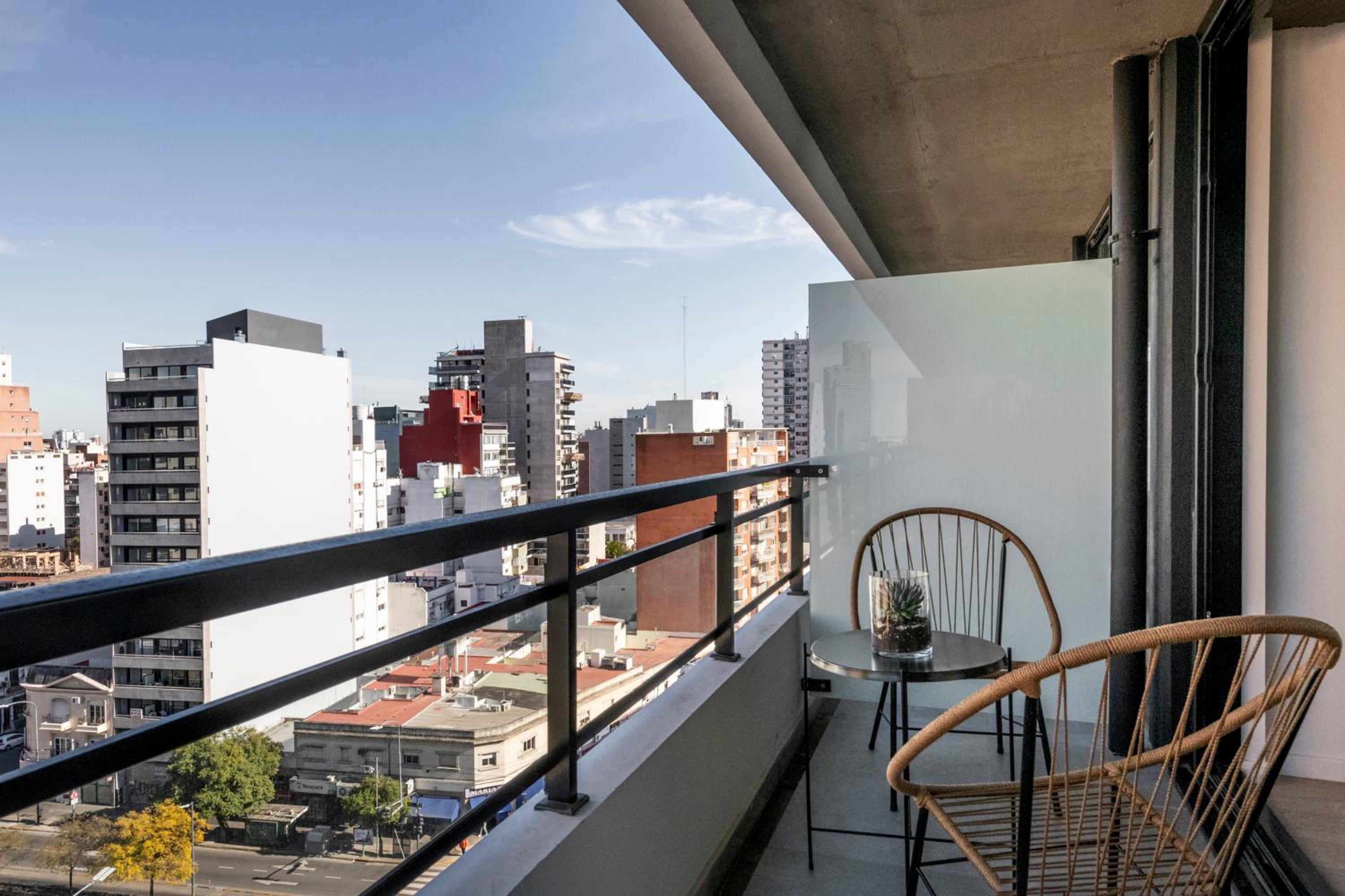 Top Rentals Nuñez