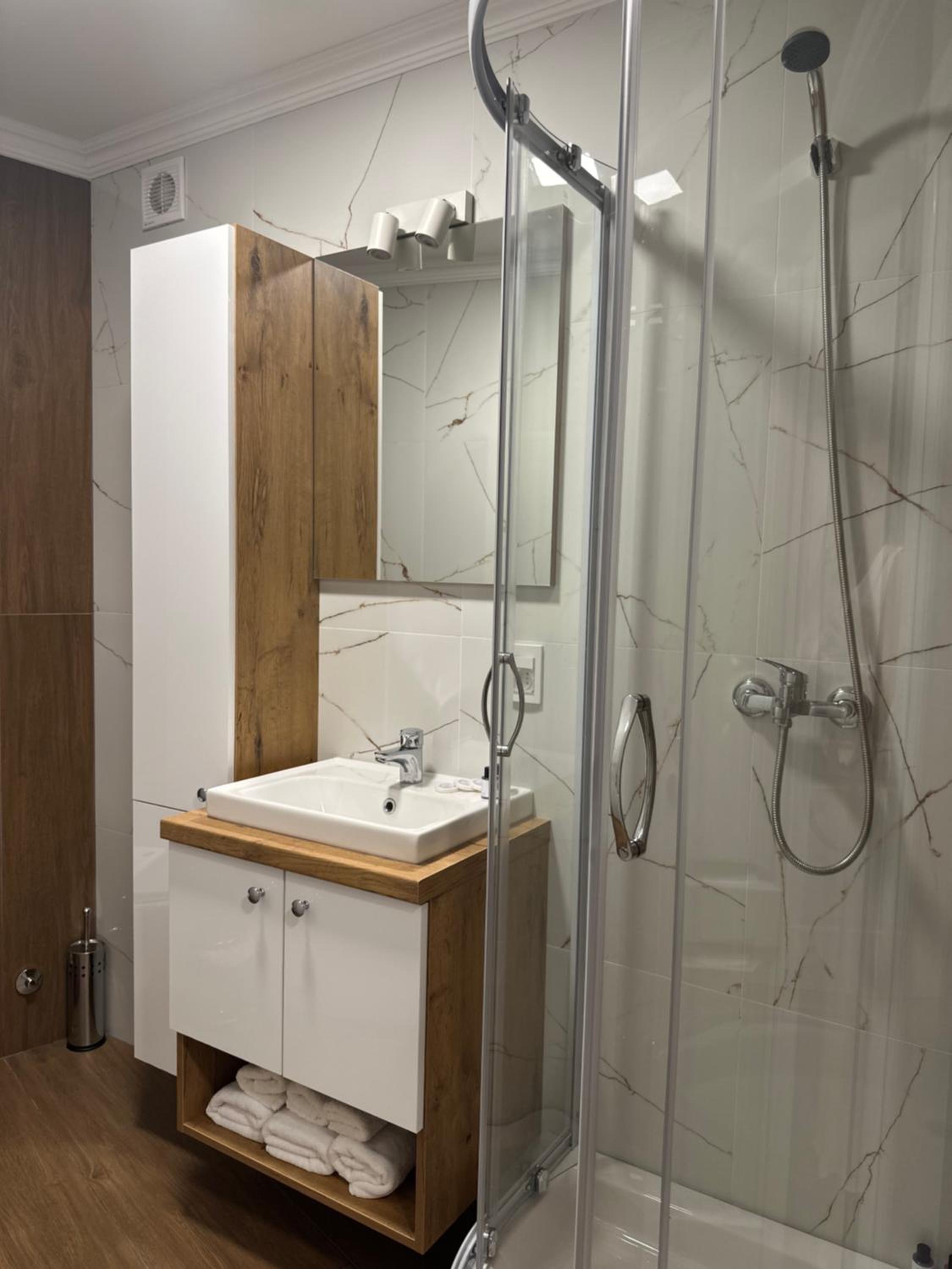 Golden Key Apartments