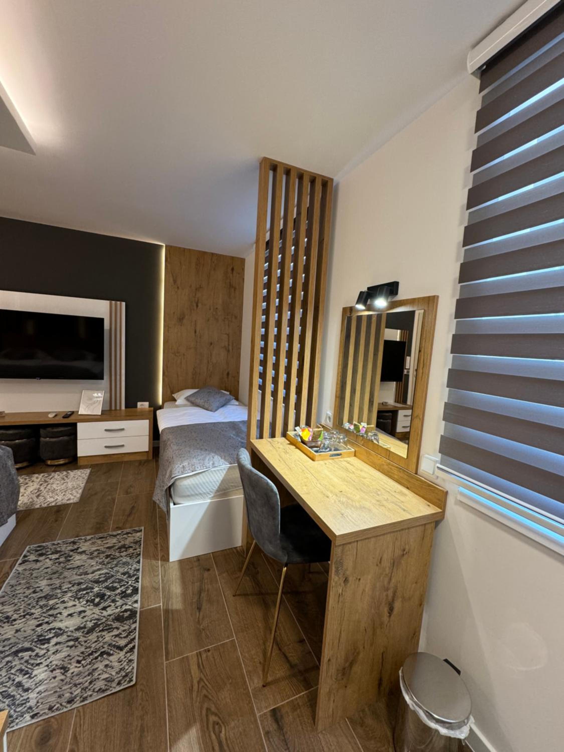 Golden Key Apartments