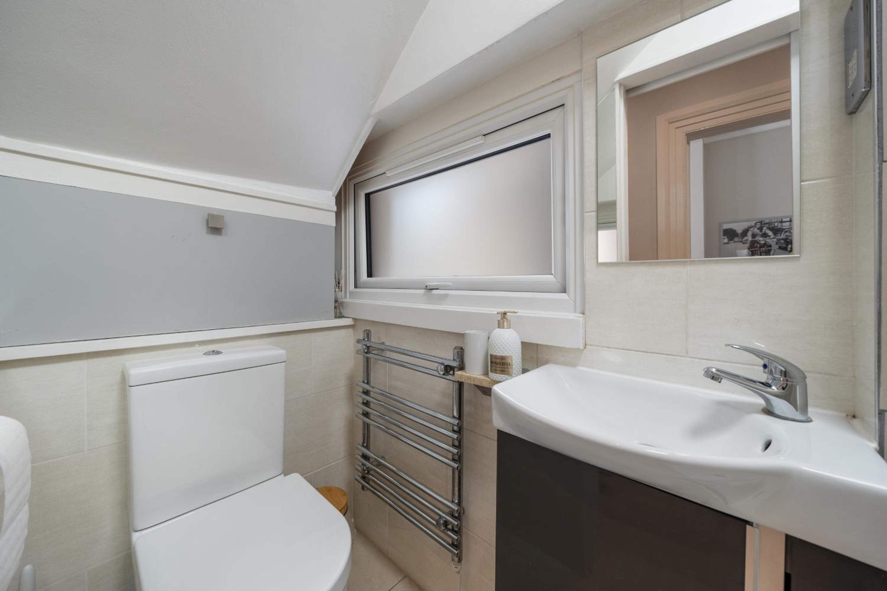 Modern Studio Apartment