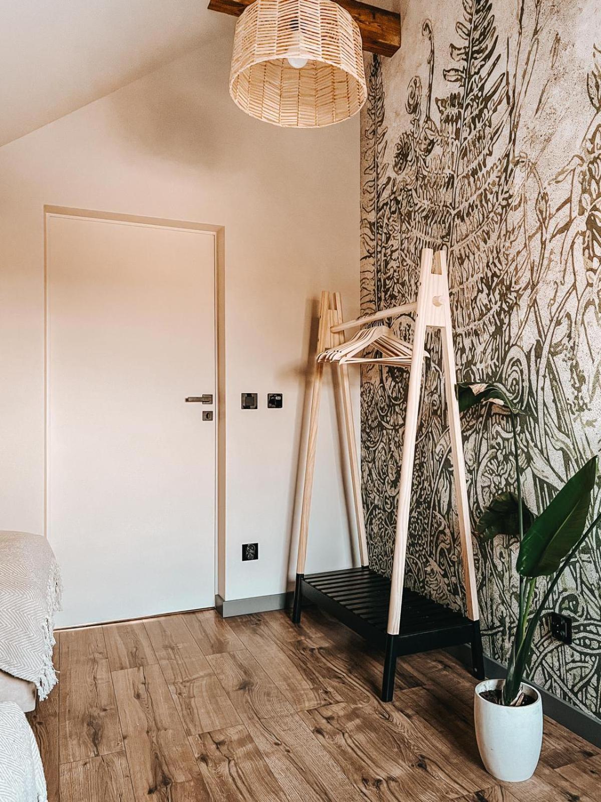 Okno w Gorce- 1 apartament z BALIĄ na wyłączność- Gorce, Pieniny, jezioro Czorsztyńskie