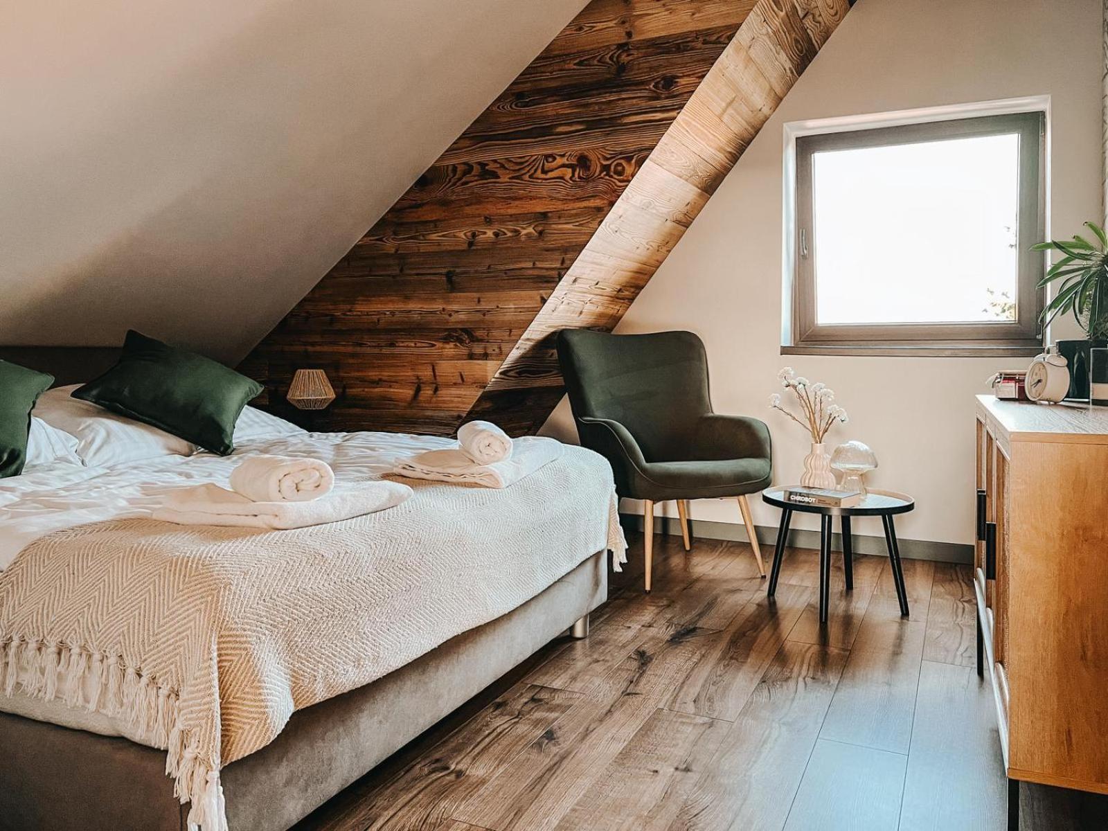 Okno w Gorce- 1 apartament z BALIĄ na wyłączność- Gorce, Pieniny, jezioro Czorsztyńskie