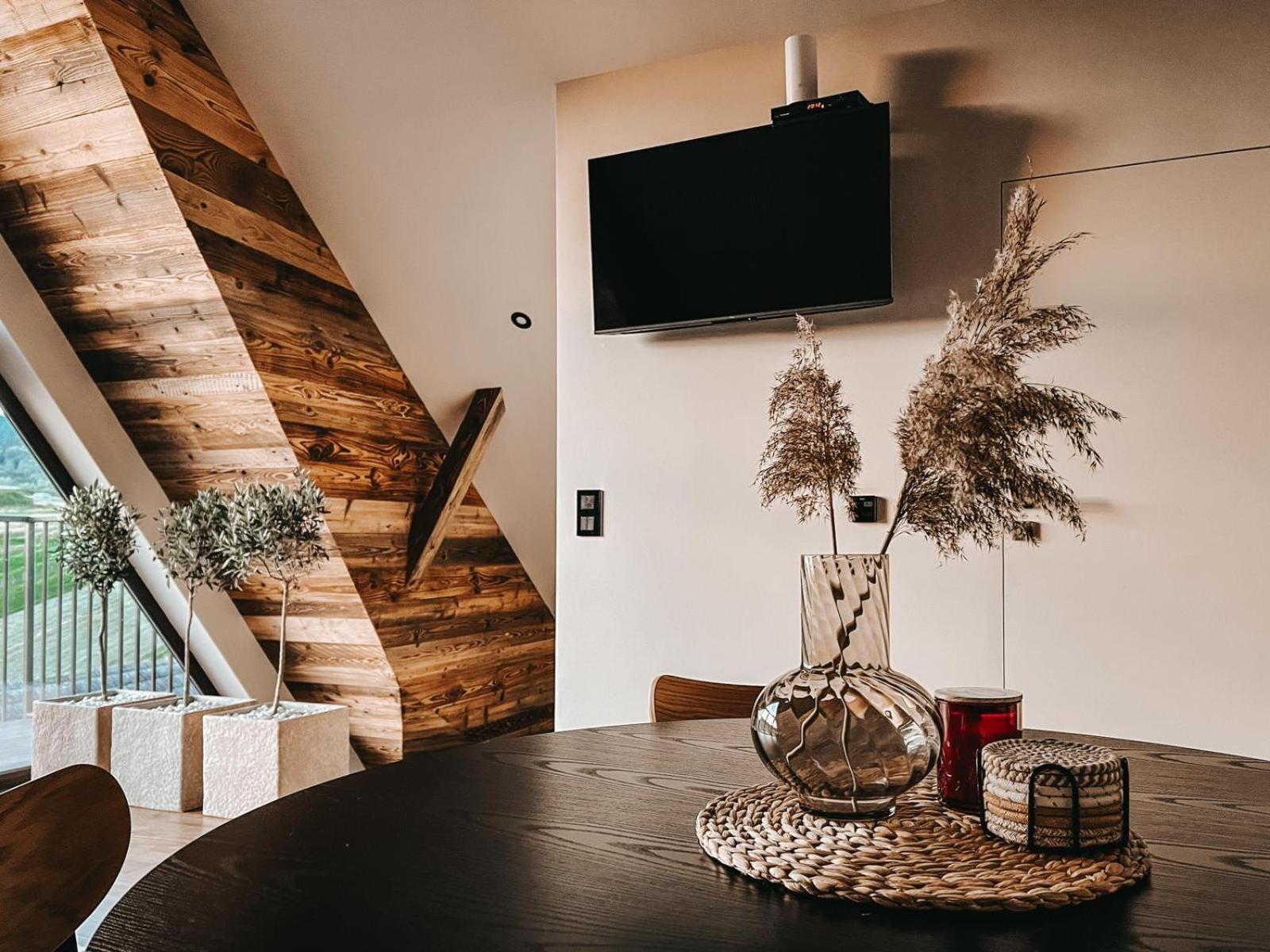 Okno w Gorce- 1 apartament z BALIĄ na wyłączność- Gorce, Pieniny, jezioro Czorsztyńskie