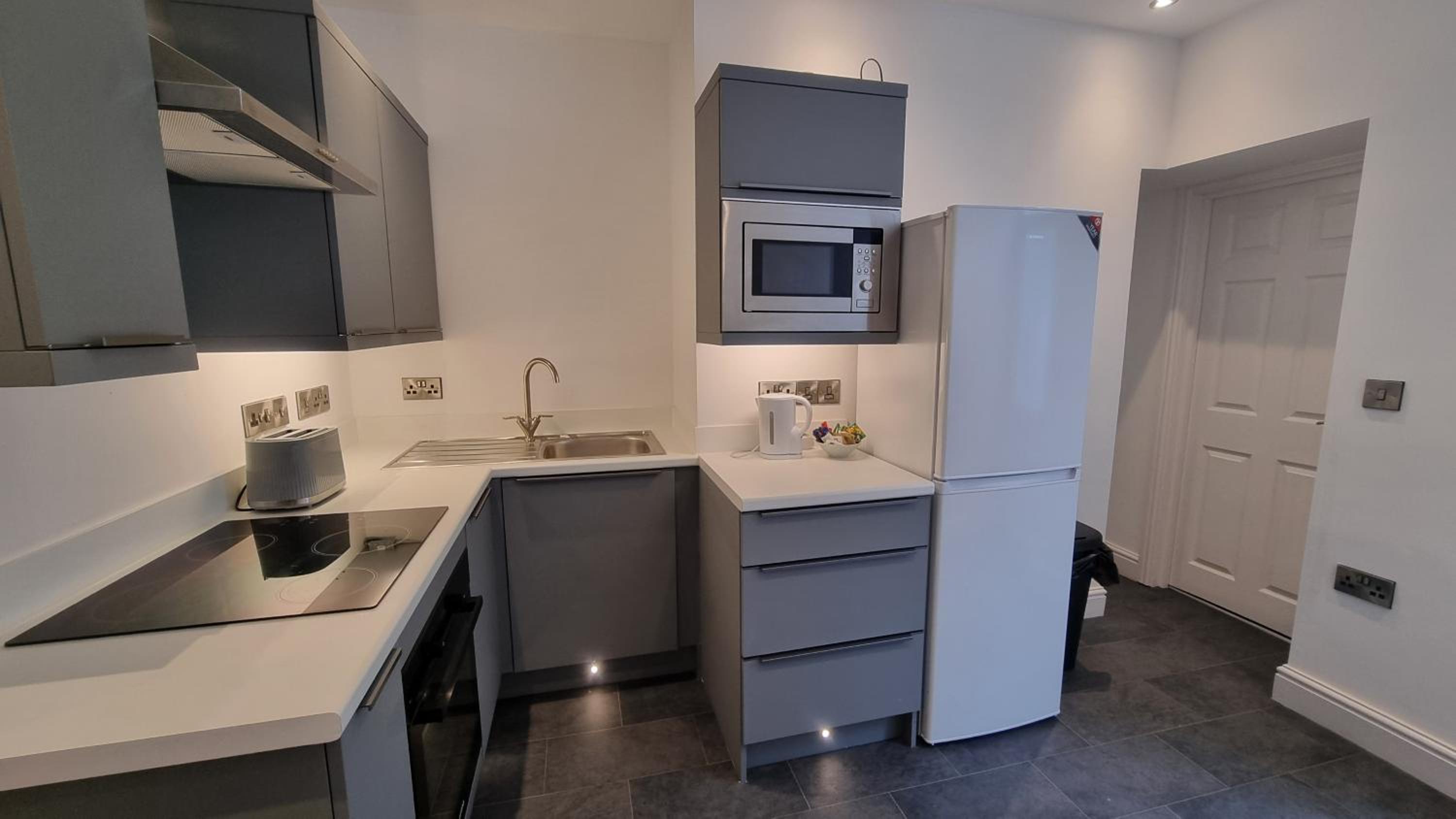 Abergwaun APT 1