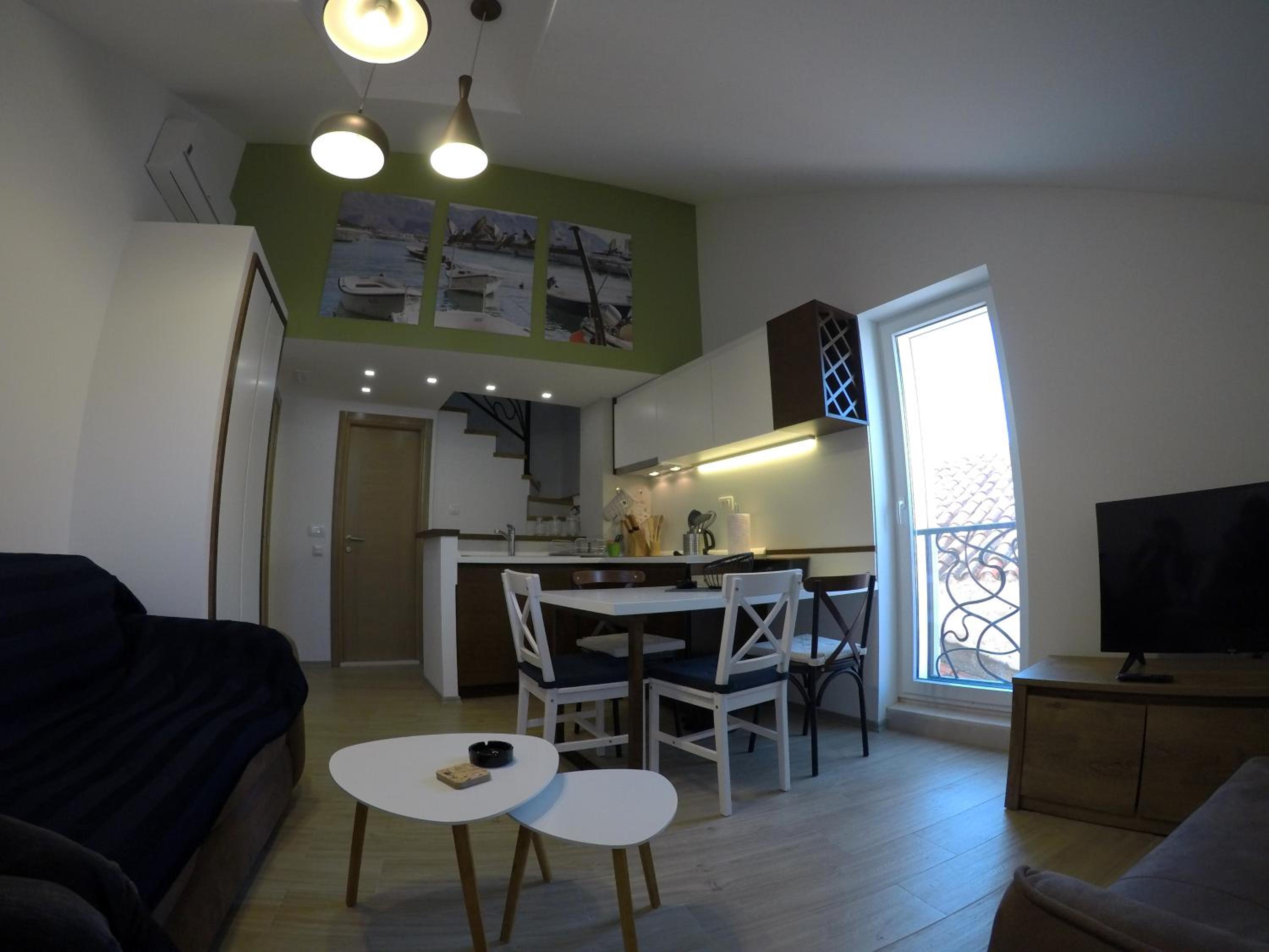 Sunny Bell apartment Old Town Budva view 3