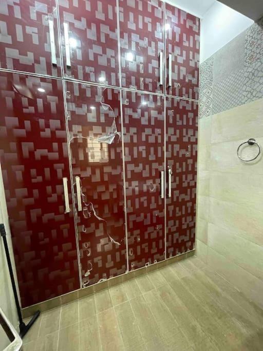 6 Beds Kannal house in middle of DHA Lahore City view 3