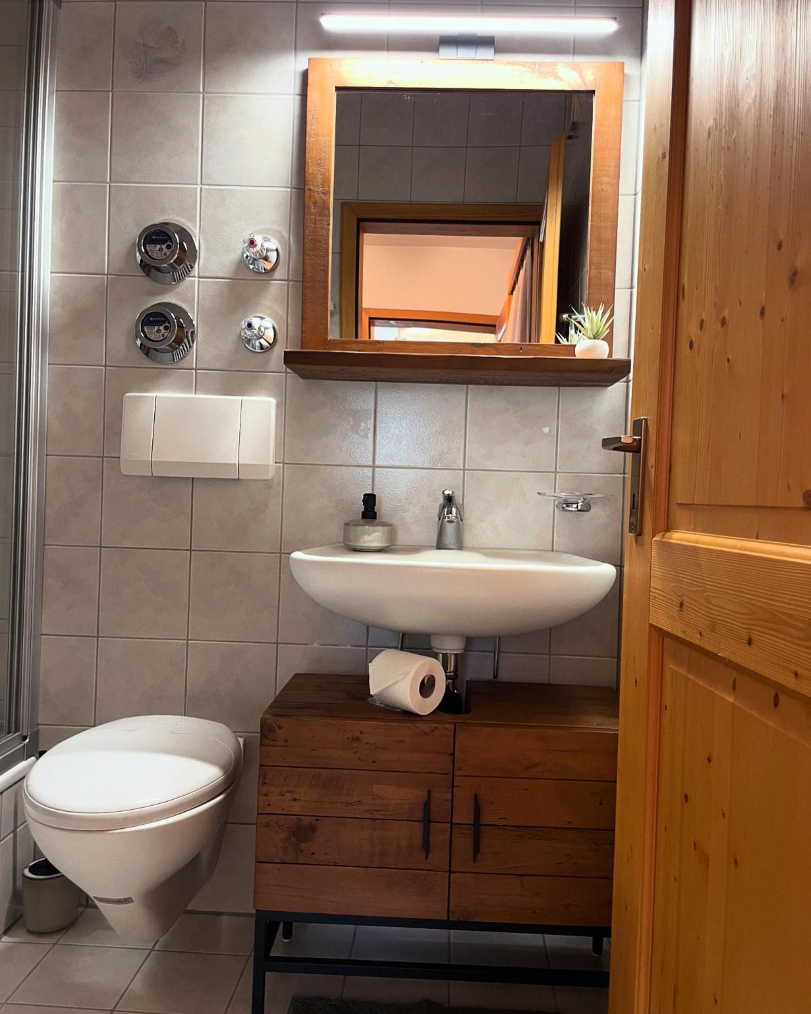 Ferienwohnung Seehenswert mit Pool & Königscard bis zu 8 Personen in Seenähe