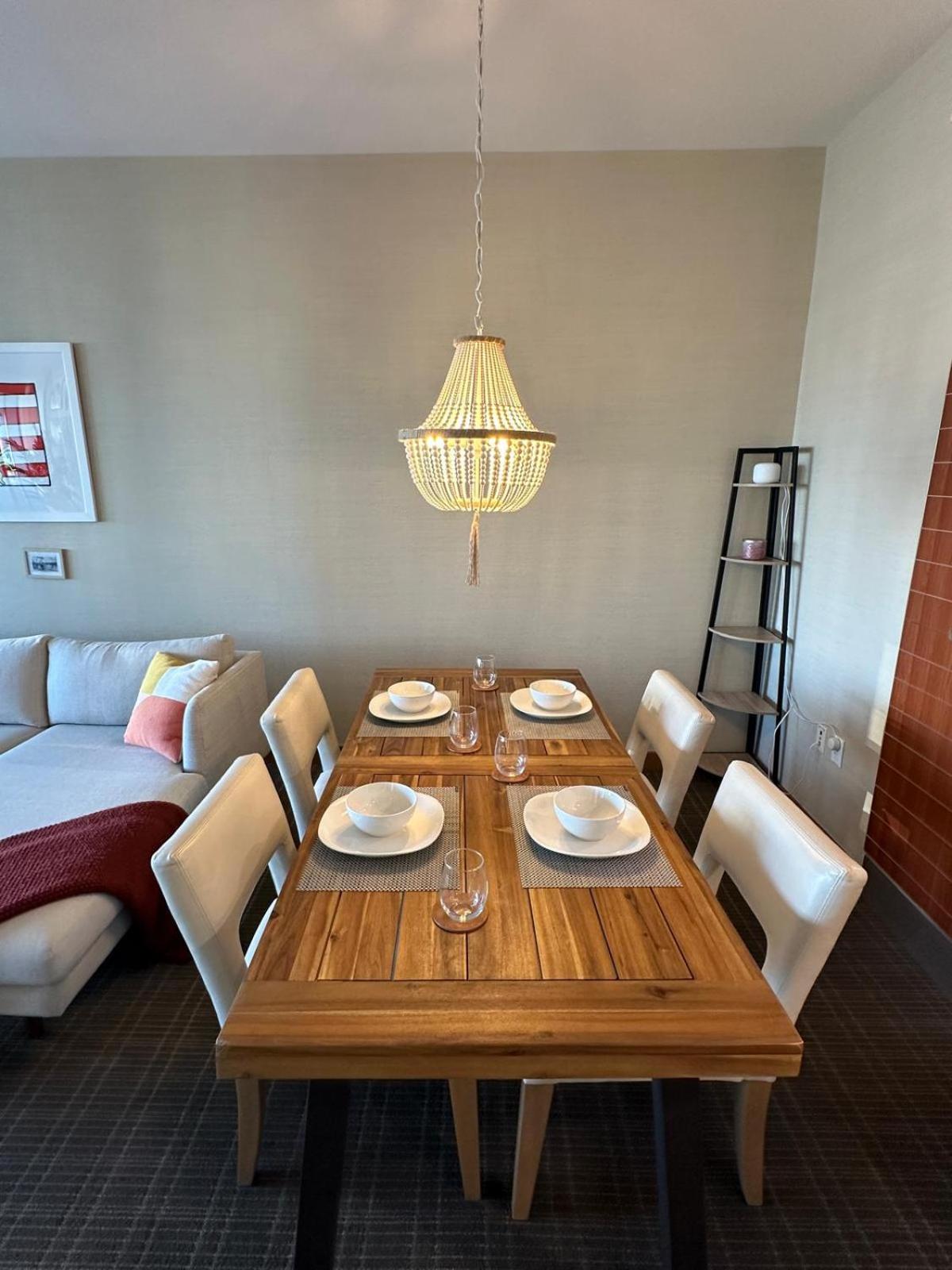 Brickell 31th Floor Sea View Free Parking by Palermo Home Miami