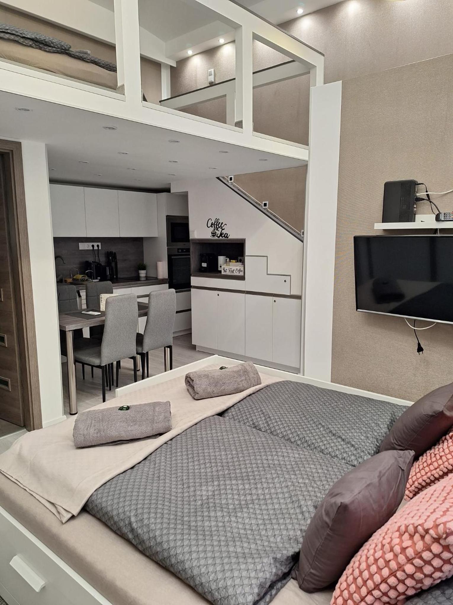 Larina Residence