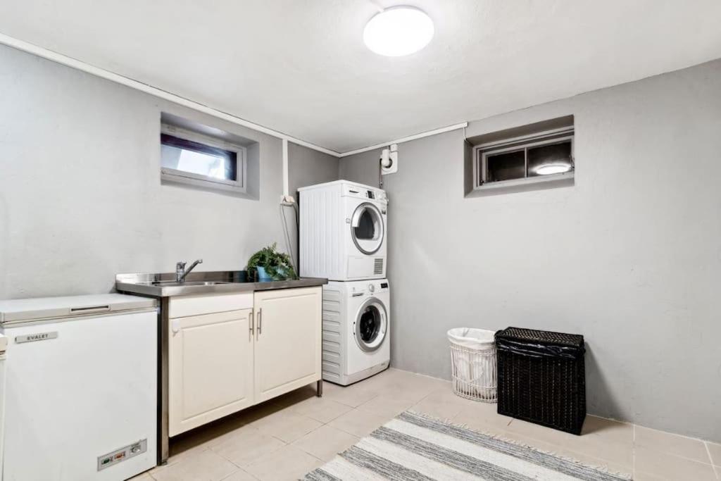 Three bedrooms apartment - Central - Lakeview