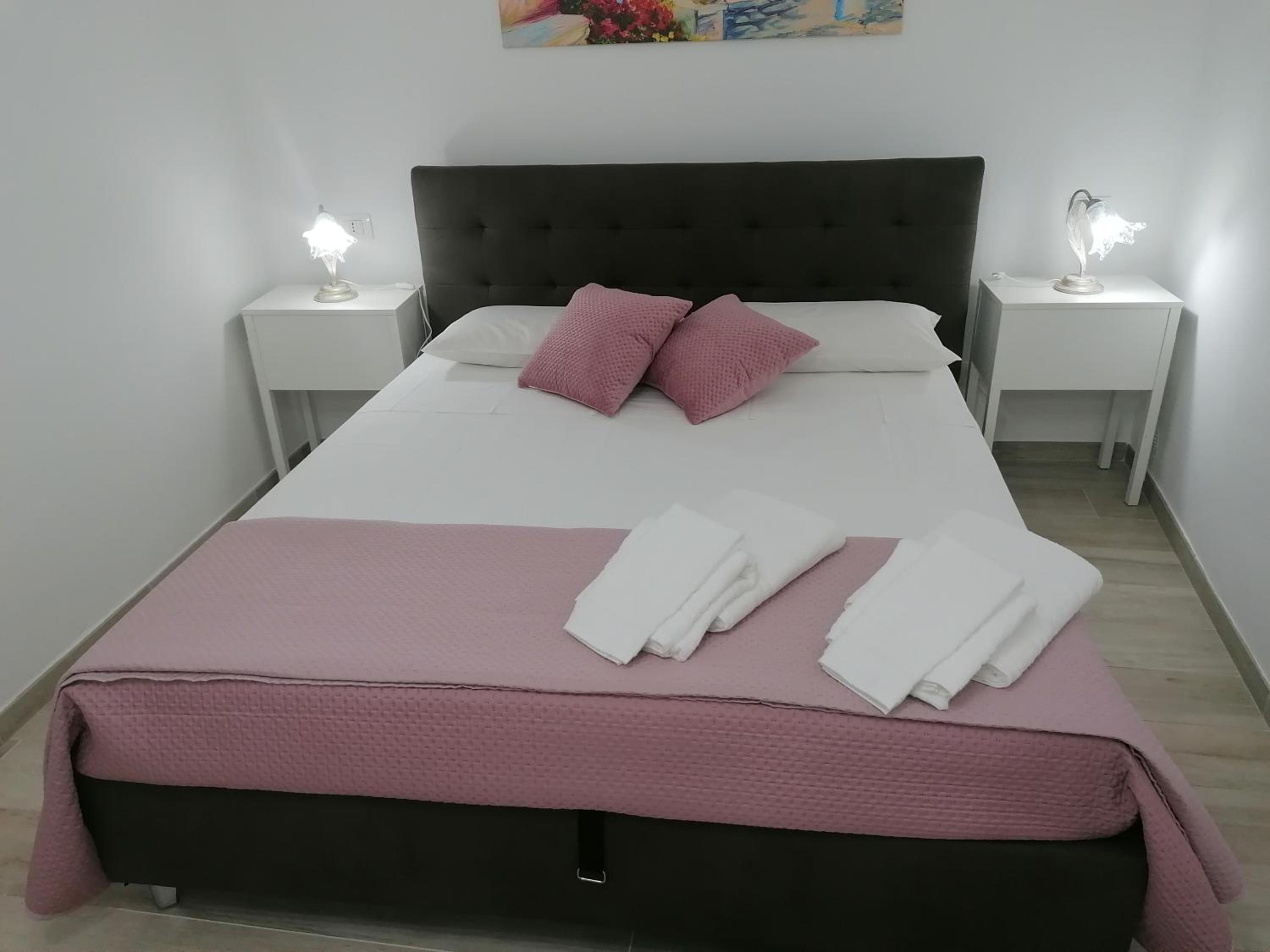 Tempio di Apollo photo 3