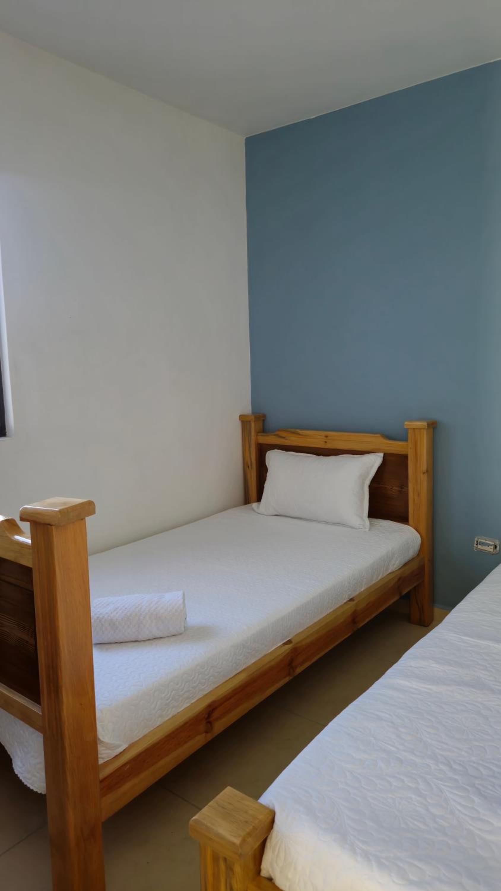 Apartamentos PRIVADOS 2 - 3 Habitaciones 4 Piscinas, 3 Jacuzzi, Sauna Cerca Aeropuerto Eden y Parque del Cafe por Molca Travel