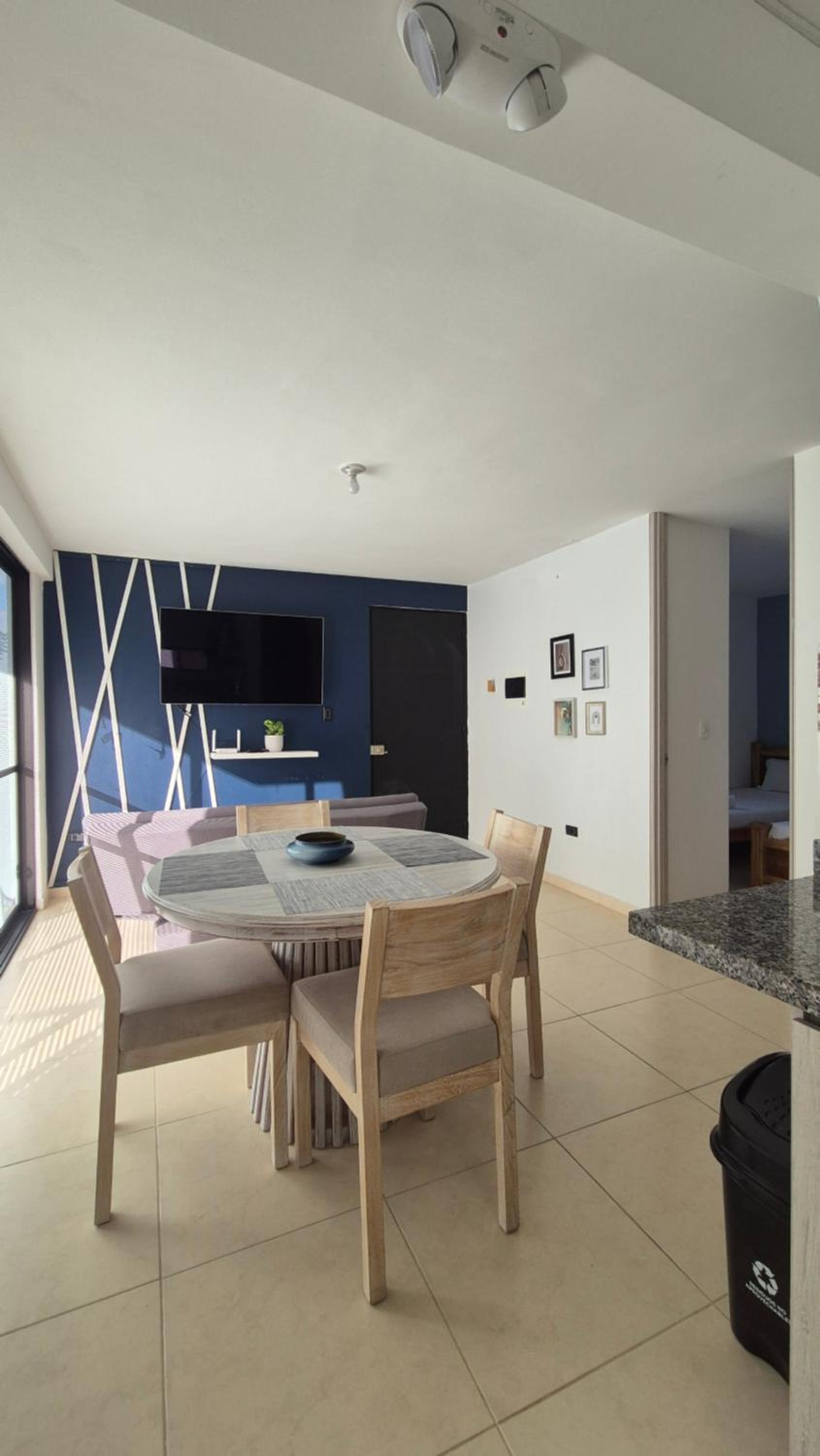 Apartamentos PRIVADOS 2 - 3 Habitaciones 4 Piscinas, 3 Jacuzzi, Sauna Cerca Aeropuerto Eden y Parque del Cafe por Molca Travel