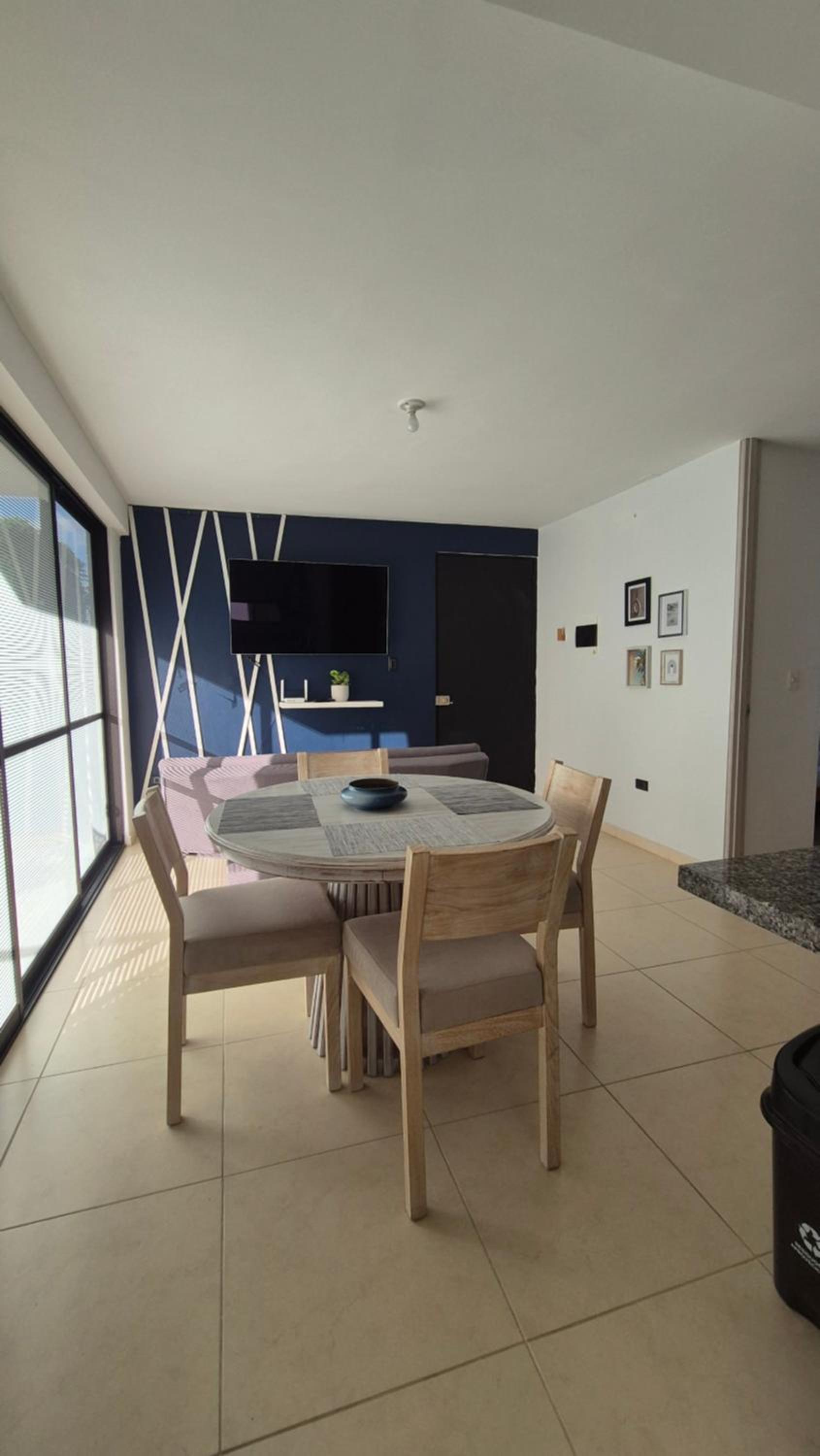Apartamentos PRIVADOS 2 - 3 Habitaciones 4 Piscinas, 3 Jacuzzi, Sauna Cerca Aeropuerto Eden y Parque del Cafe por Molca Travel