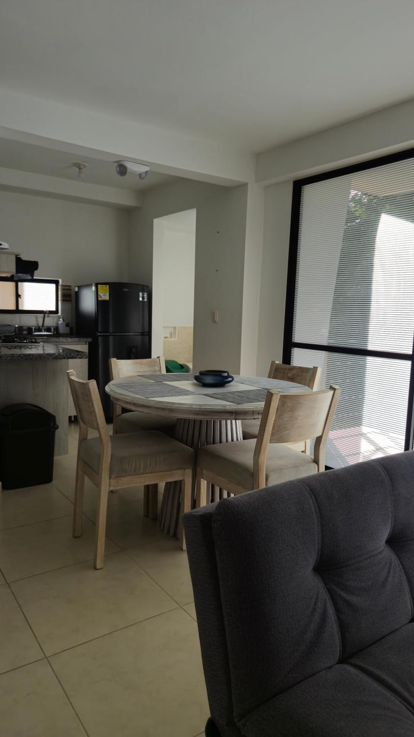 Apartamentos PRIVADOS 2 - 3 Habitaciones 4 Piscinas, 3 Jacuzzi, Sauna Cerca Aeropuerto Eden y Parque del Cafe por Molca Travel