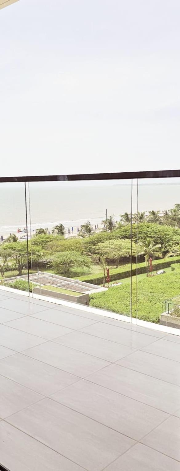 HERMOSO APARTAMENTO EN CARTAGENA-MORROS EOS-VISTA AL MAR- SALIDA DIRECTA a LA PLAYA