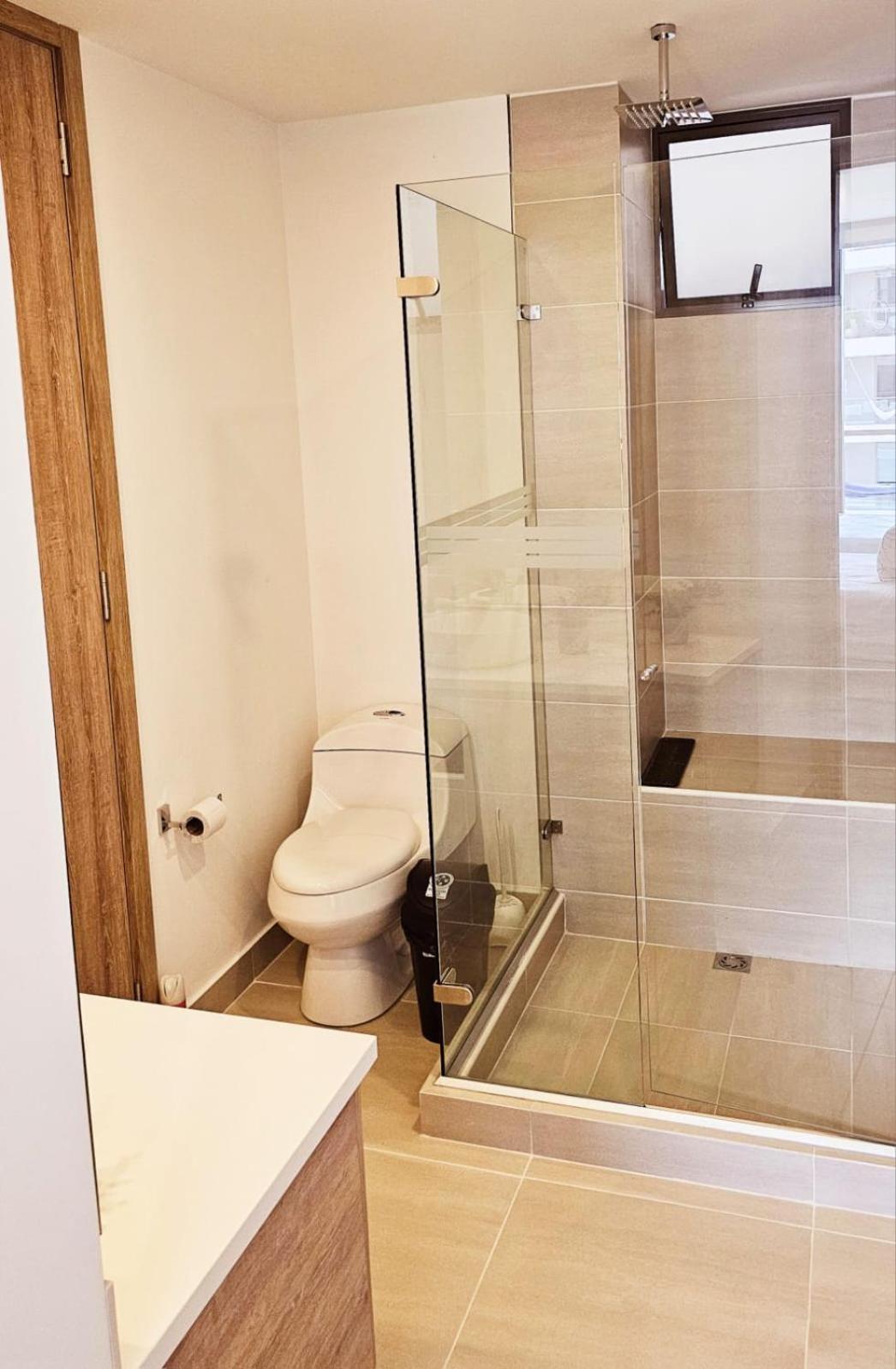 HERMOSO APARTAMENTO EN CARTAGENA-MORROS EOS-VISTA AL MAR- SALIDA DIRECTA a LA PLAYA