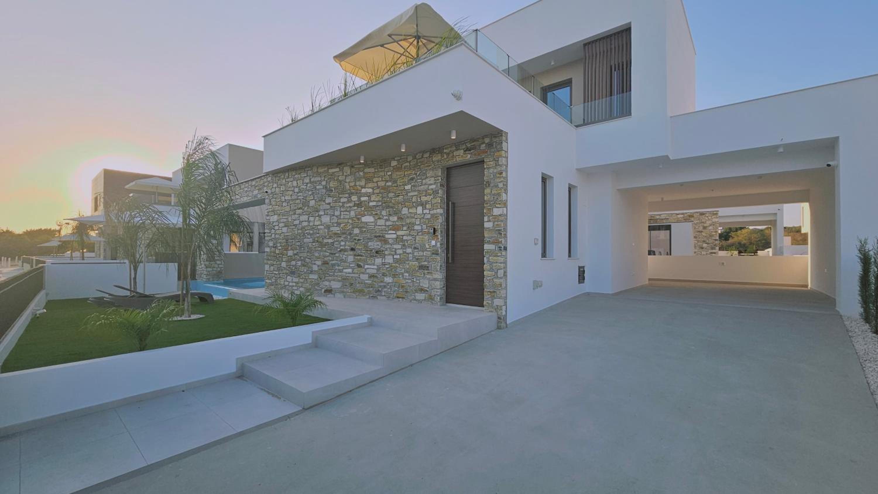 STAY Oasis Luxury Villas