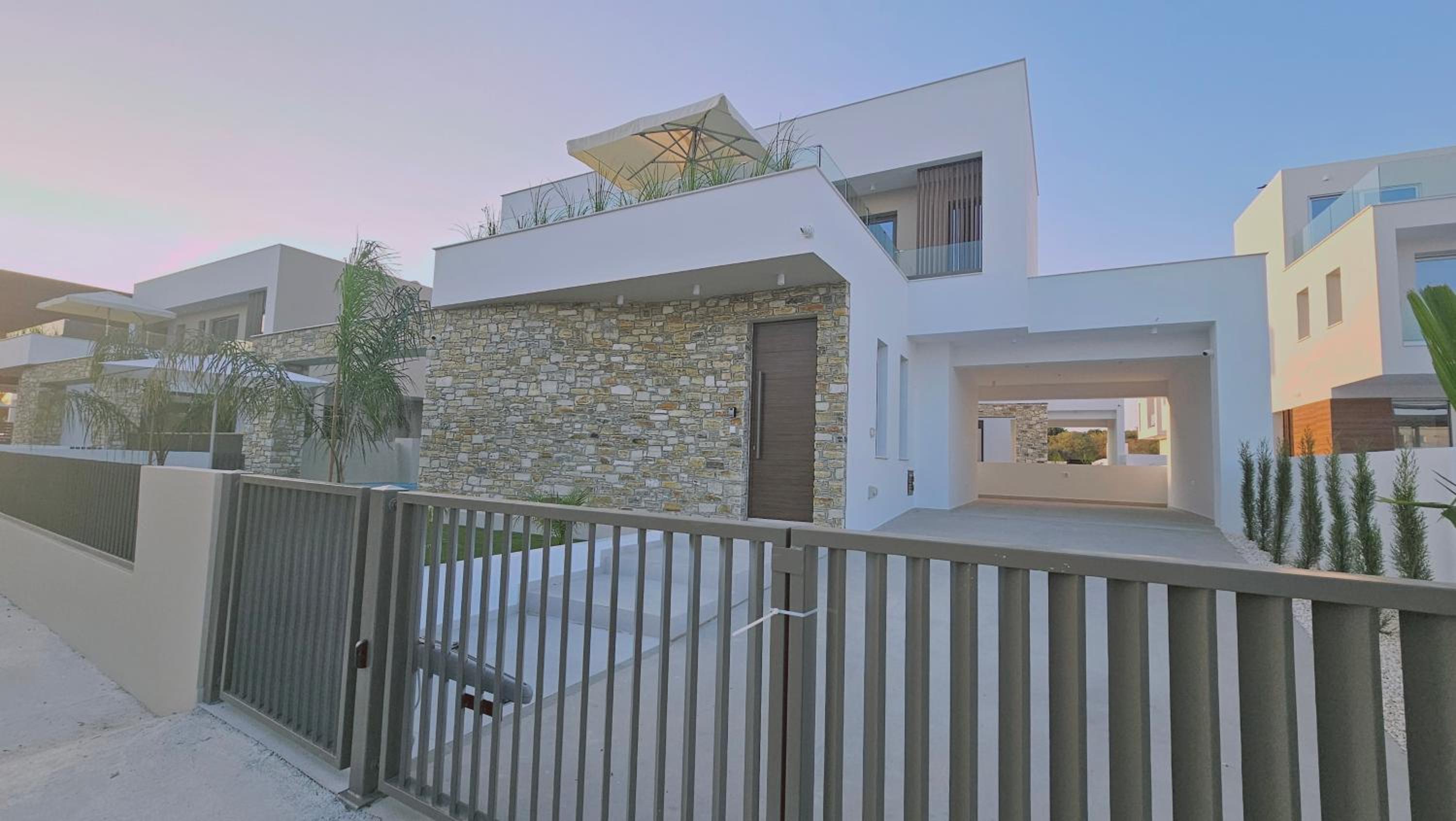 STAY Oasis Luxury Villas