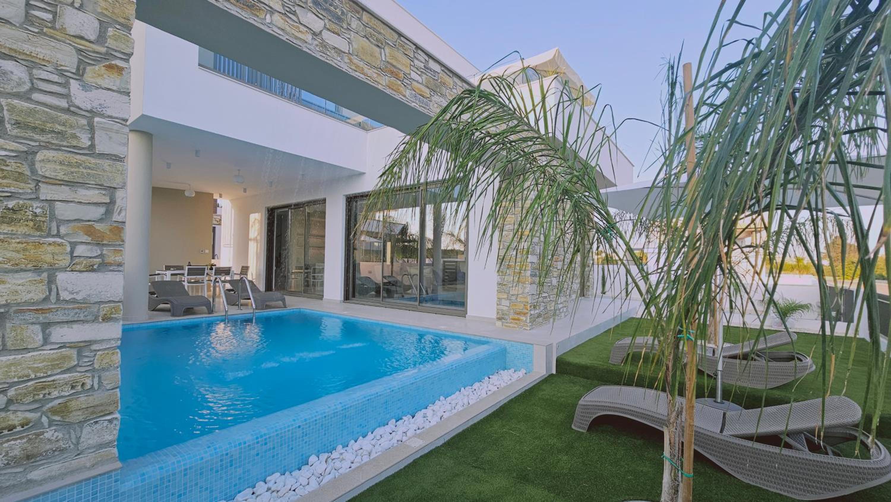 STAY Oasis Luxury Villas