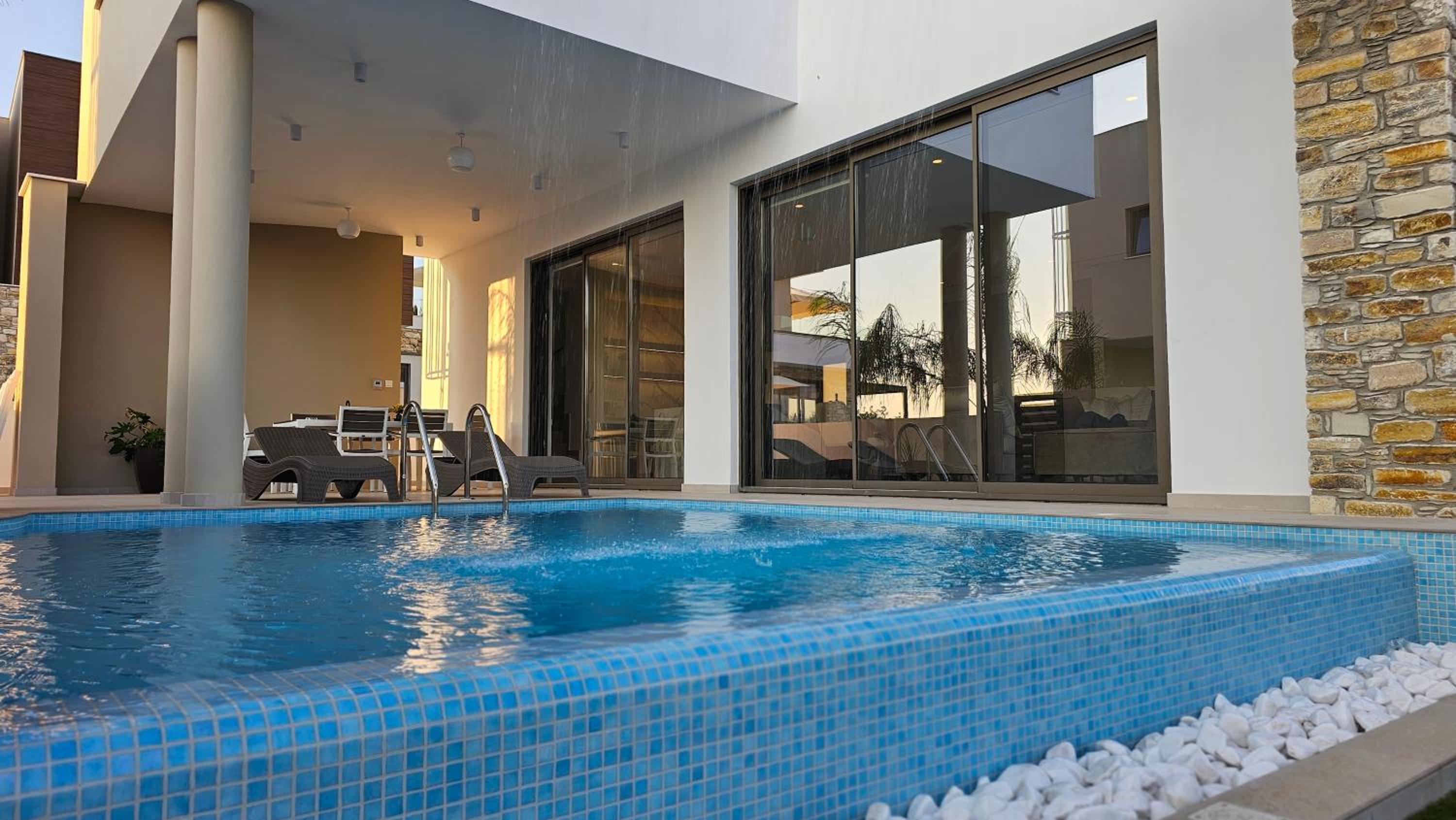 STAY Oasis Luxury Villas