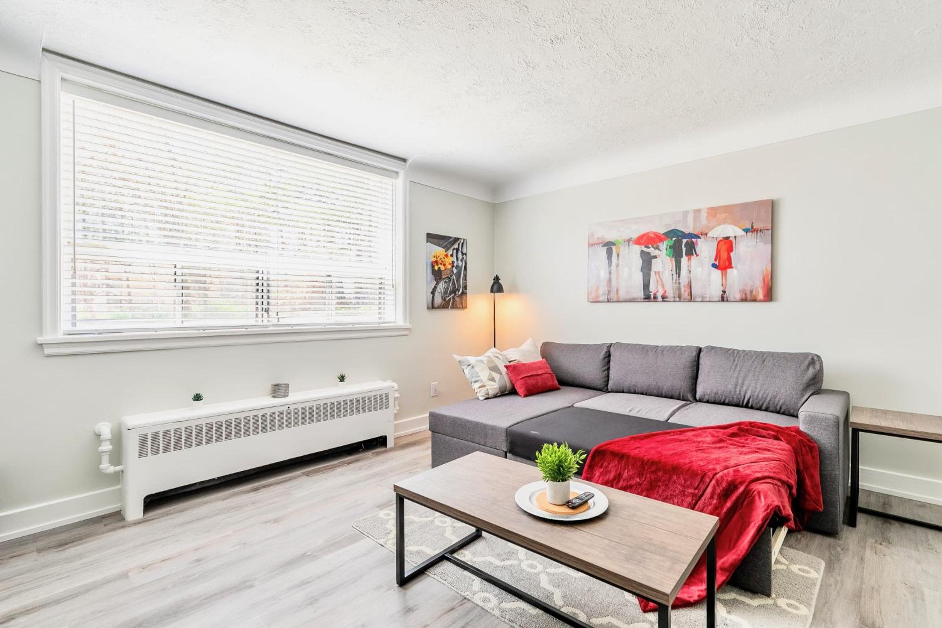Cozy 1BR Apartment in Corktown Hamilton