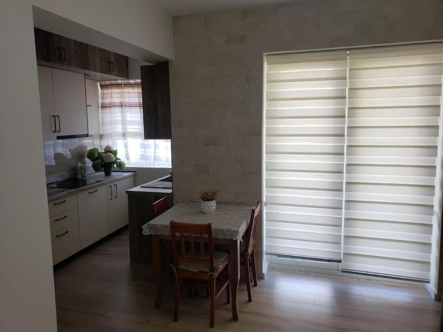 Shkoder City Center Apartment photo 5