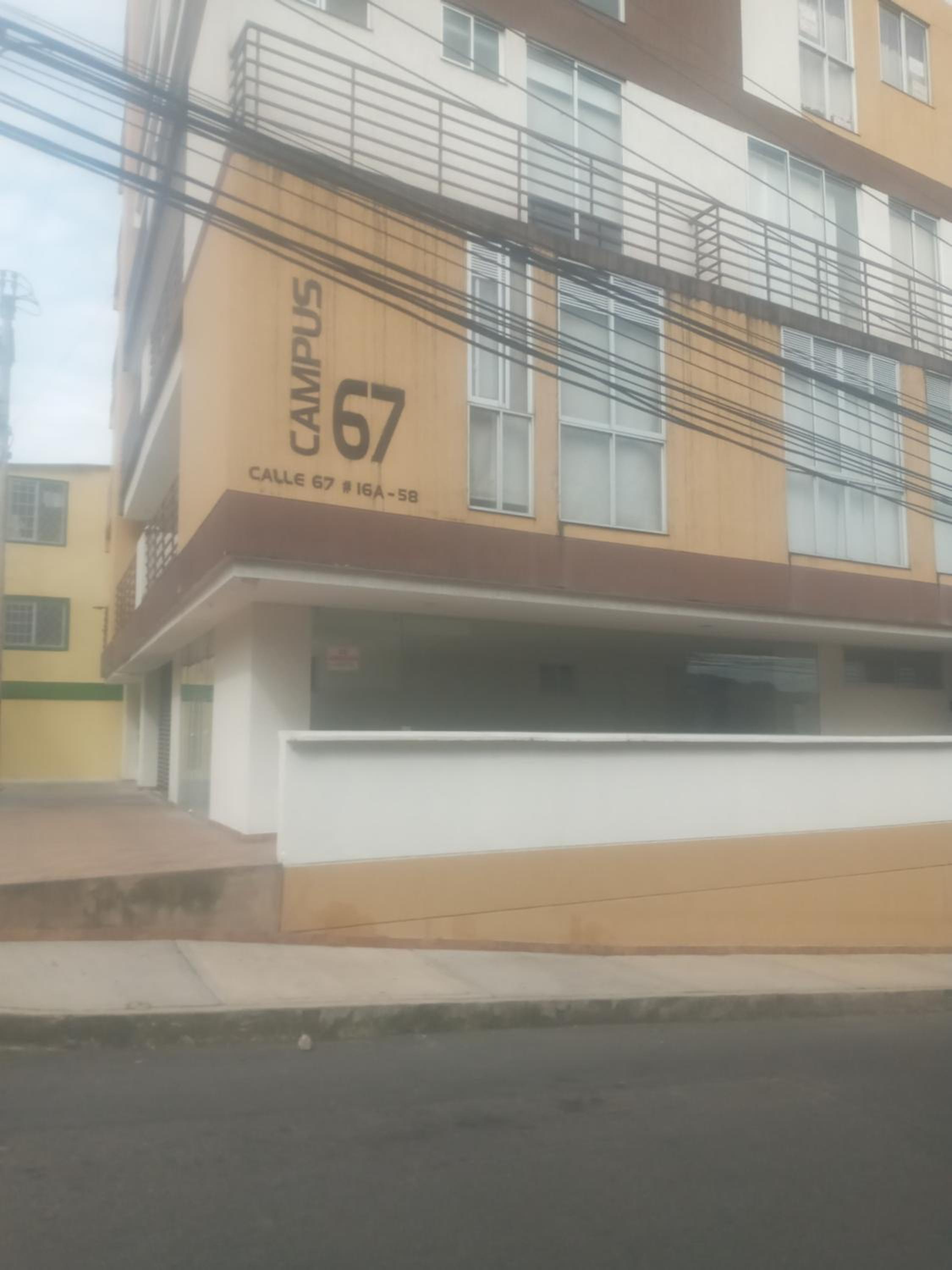 Acogedor y Agradable Apartaestudio en Campus 67
