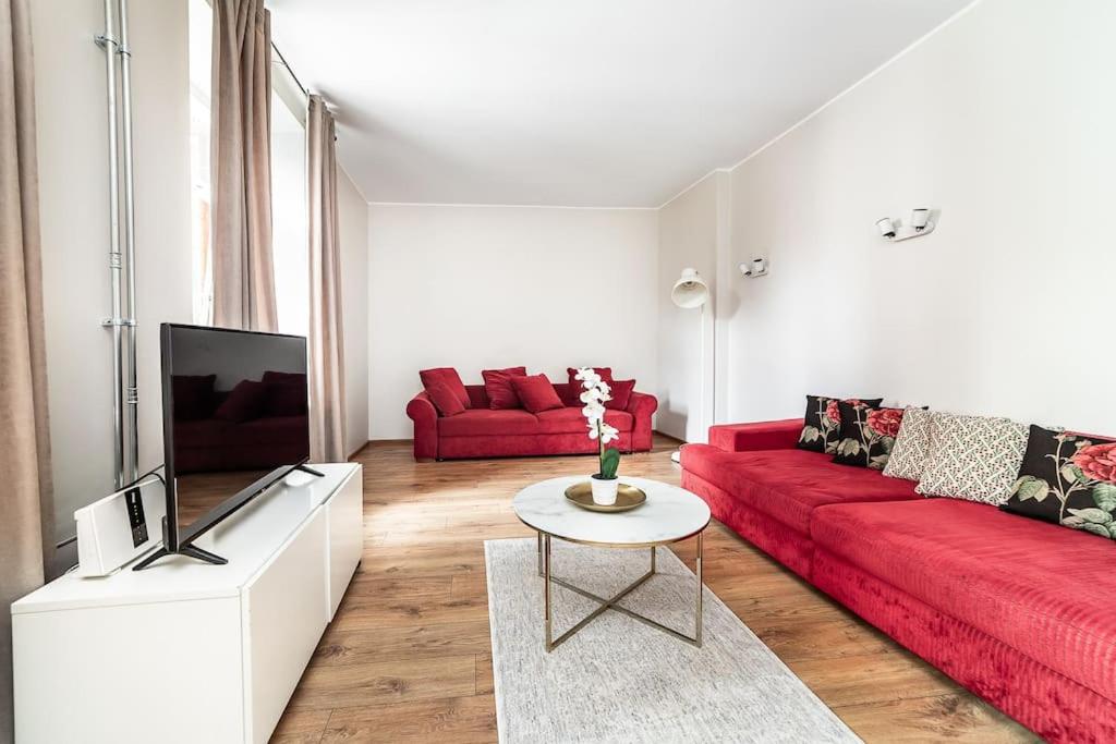 Cozy apartment in the city centre view 2