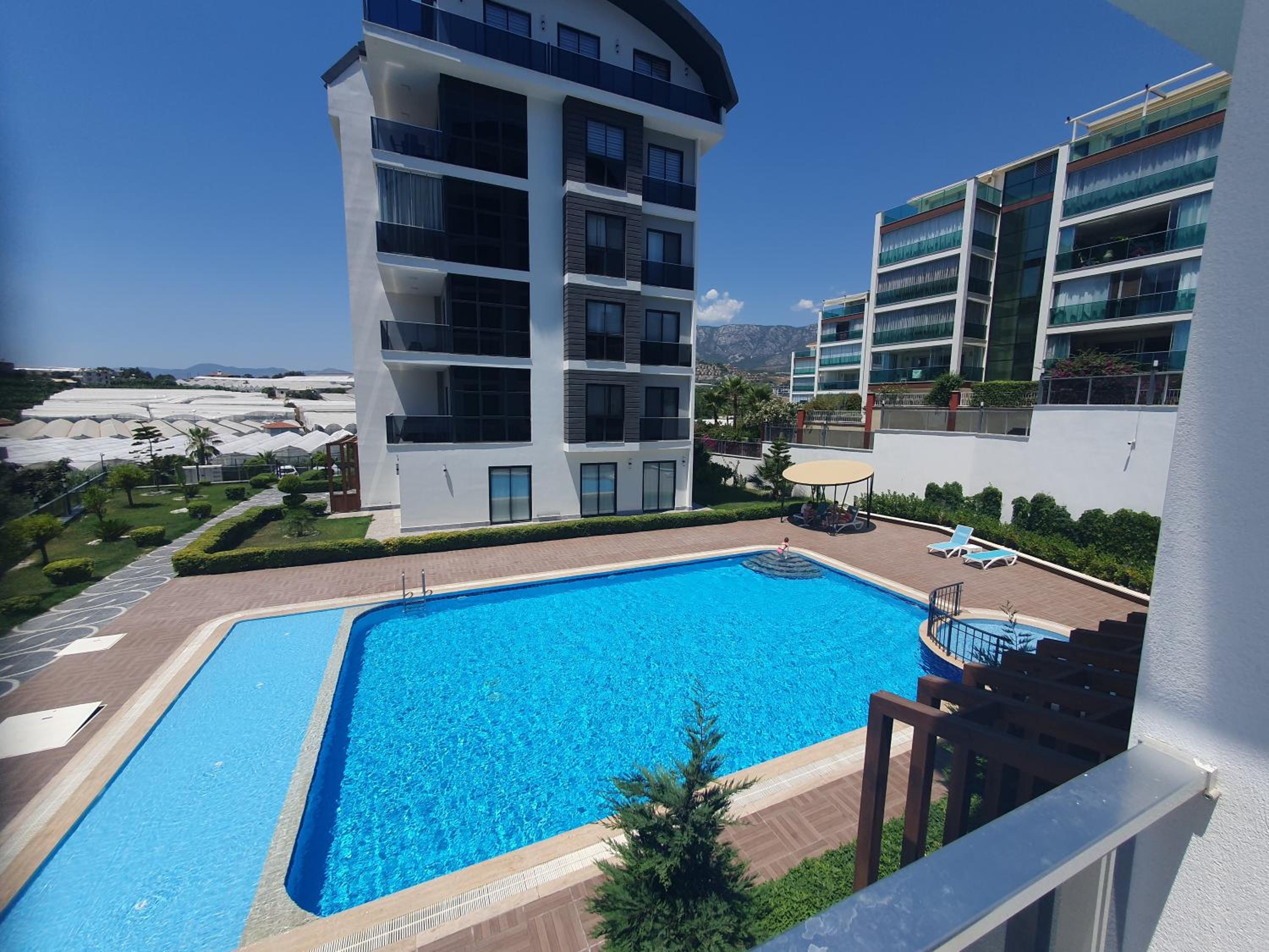 Dreamy luxury duplex villa with a special view and 300 meters of private garden