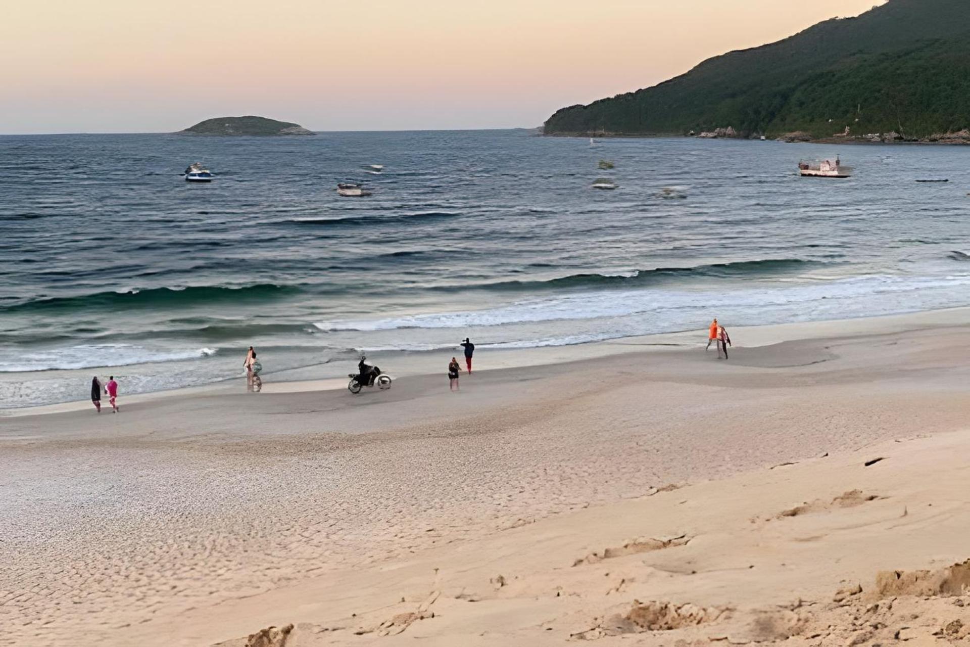 Residencial À Beira Mar Praia dos Ingleses