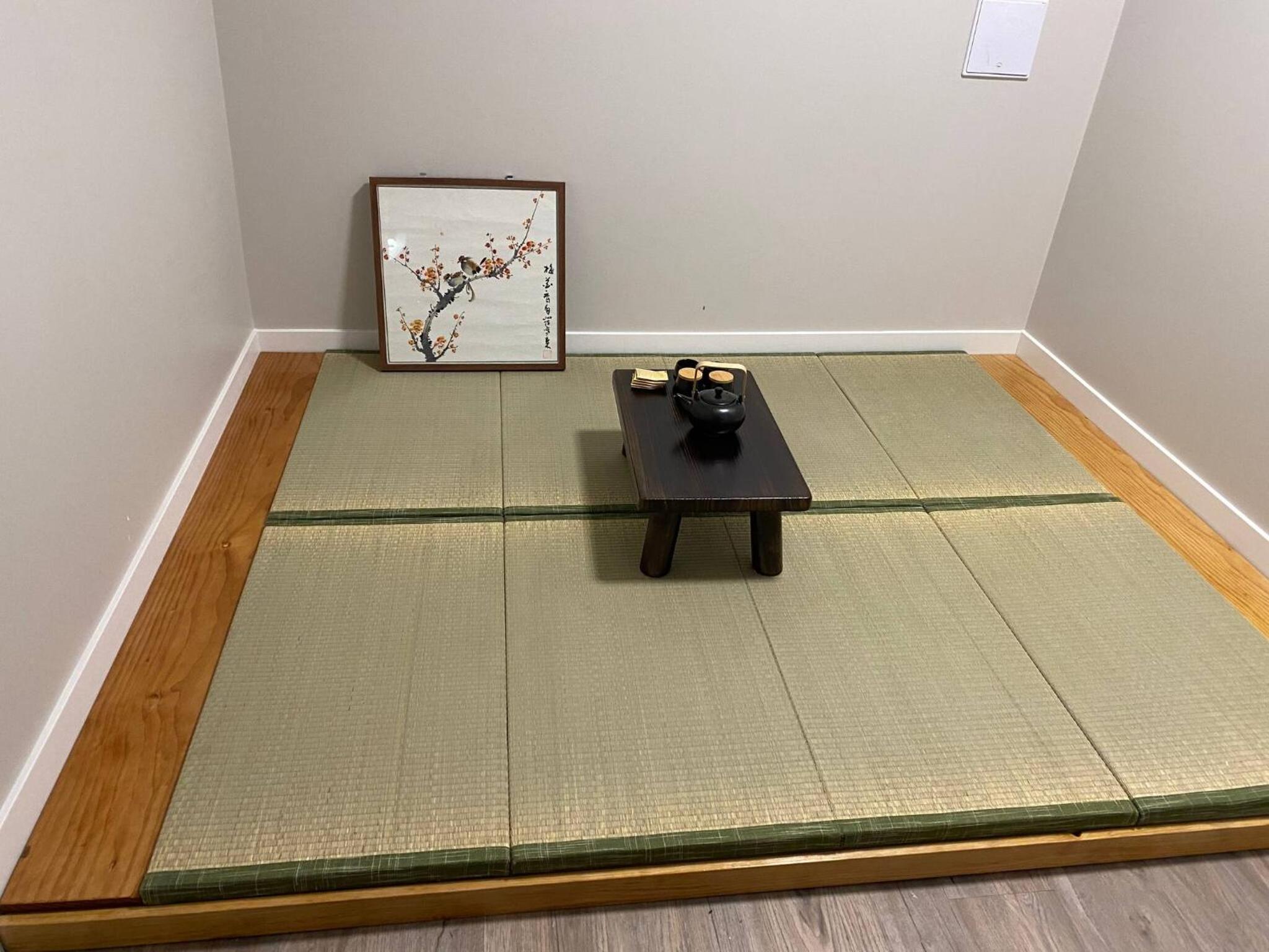 Newly Renovated 1br1ba With Asian Style Tea Room