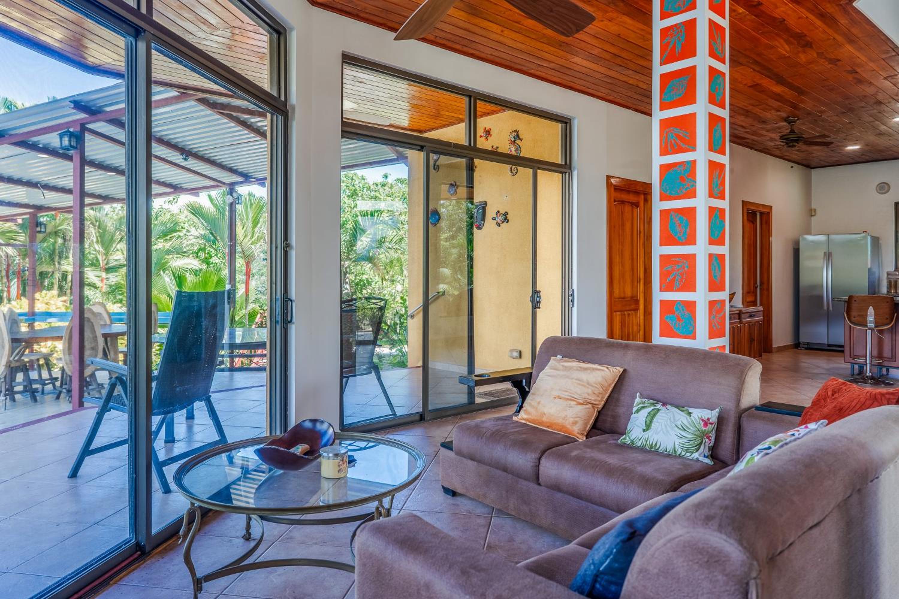 Casa Wow