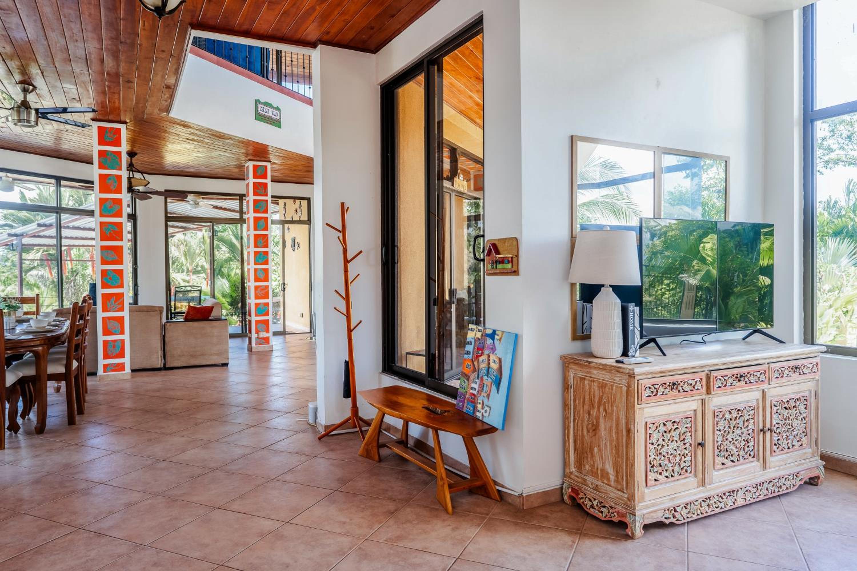 Casa Wow