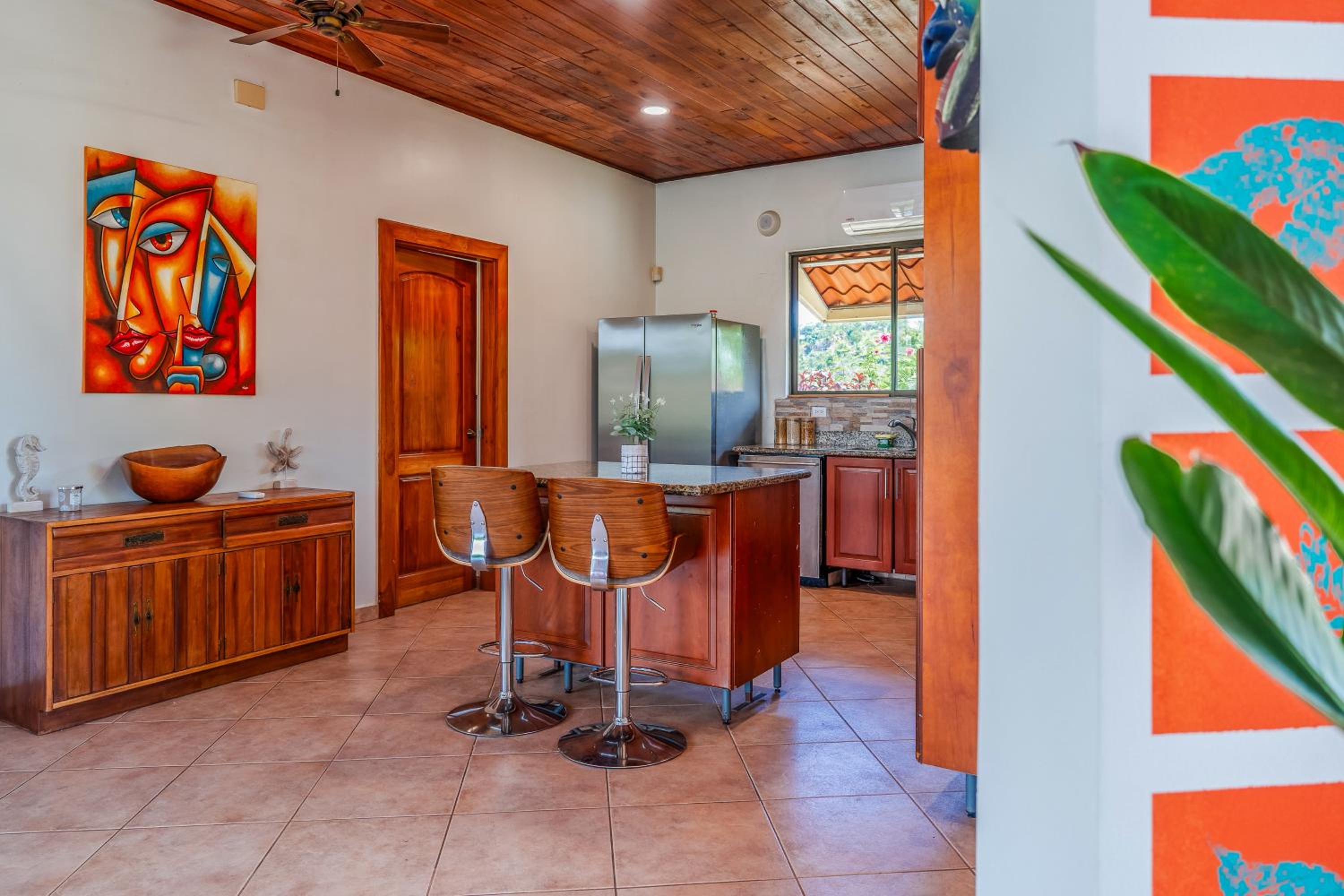 Casa Wow