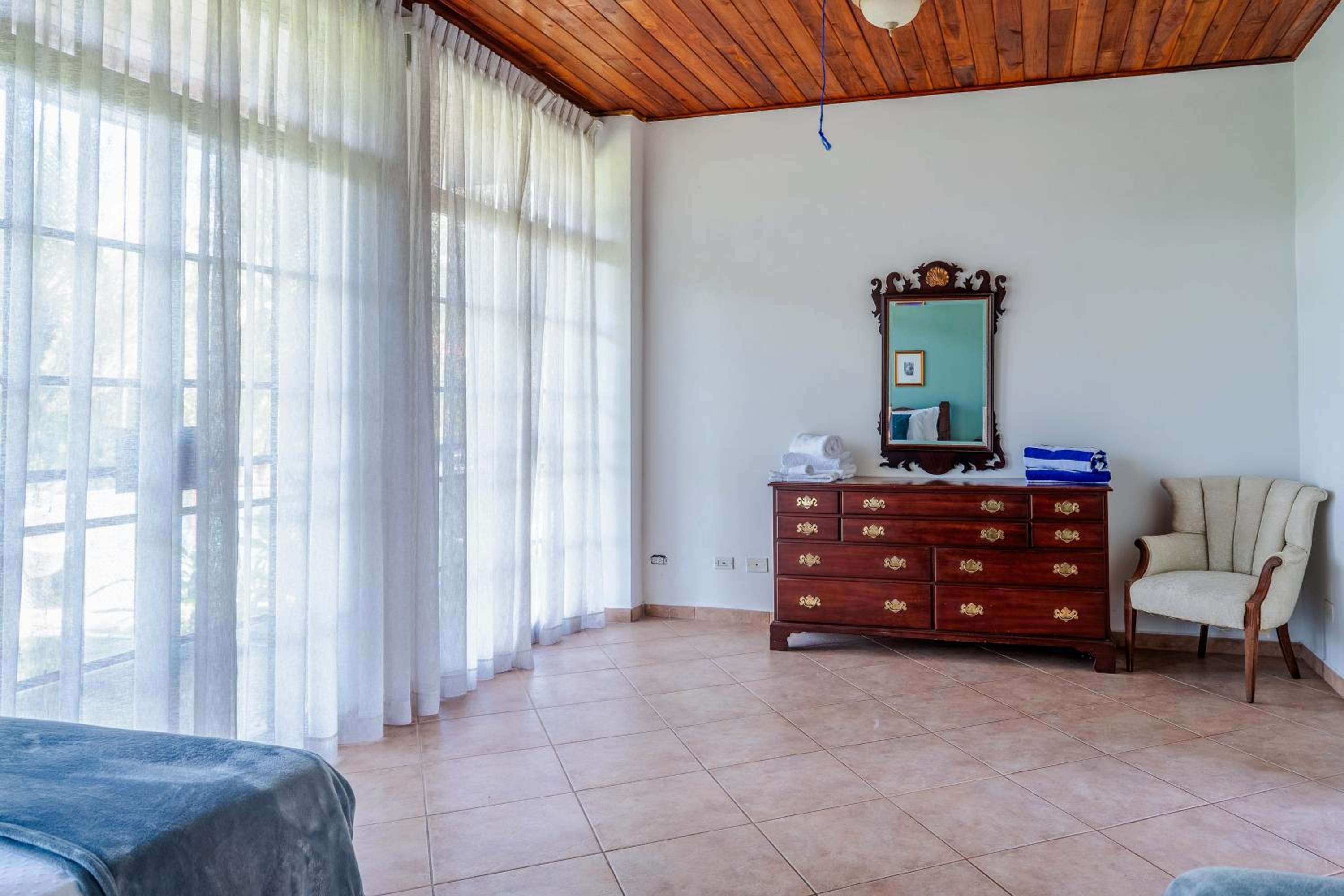 Casa Wow