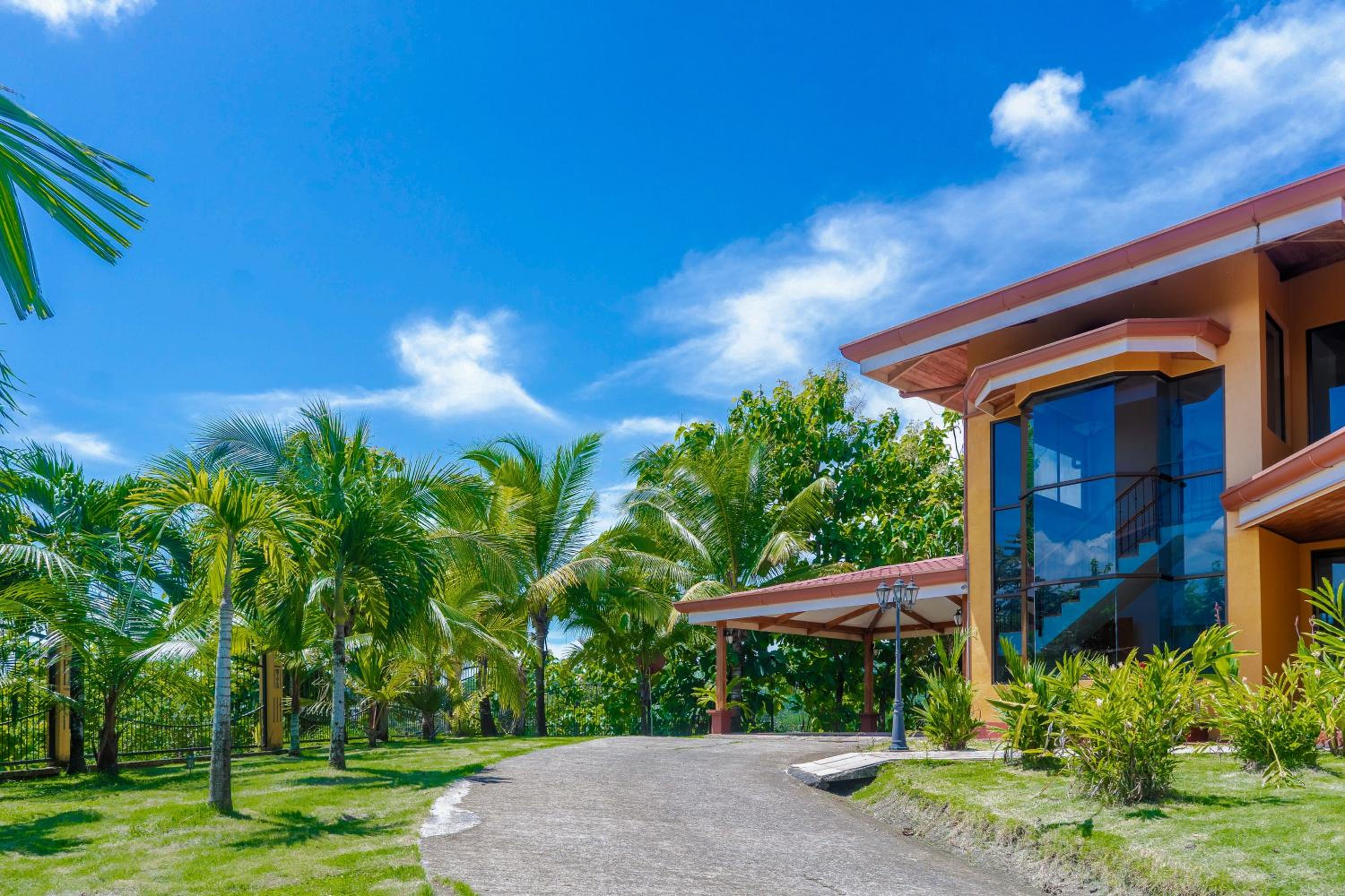 Casa Wow