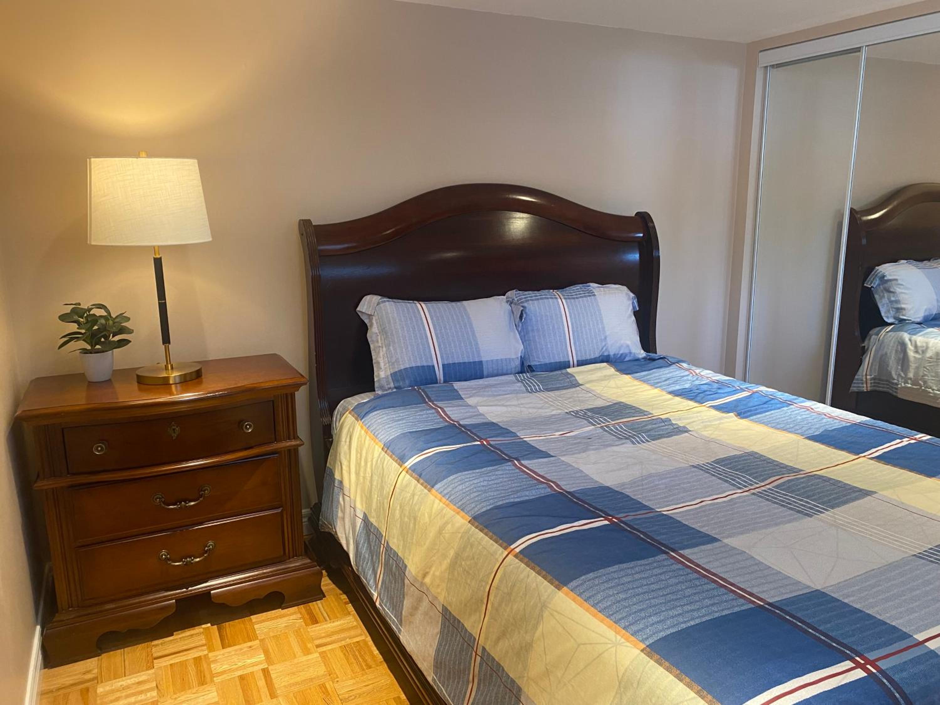 Nice Bedrooms in North York, Ontario