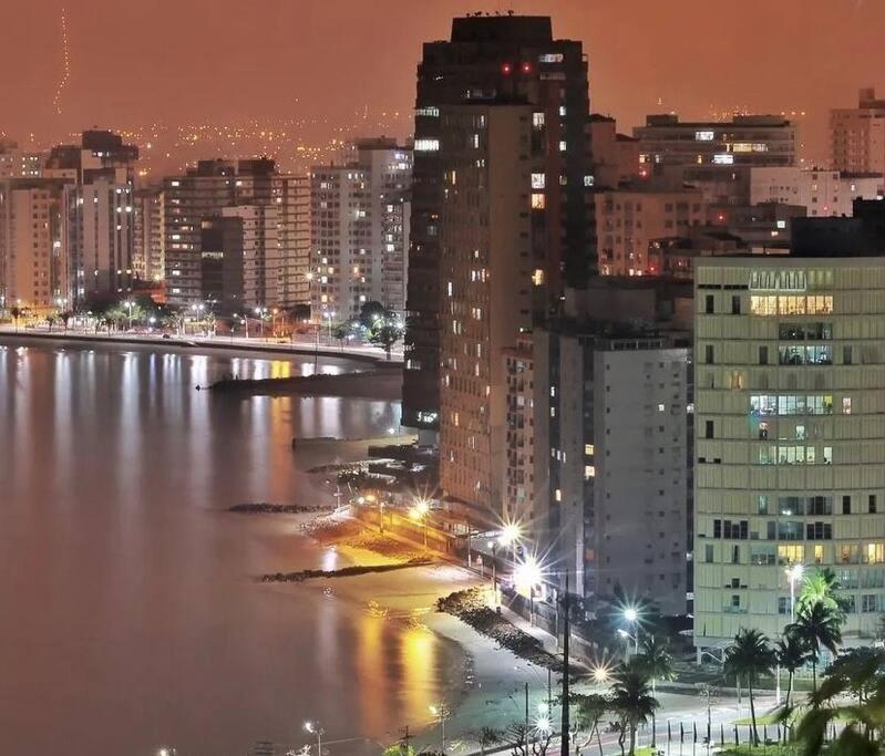Apartamento com Ar Condicionado na Praia Beira-mar