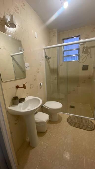 Apartamento com Ar Condicionado na Praia Beira-mar