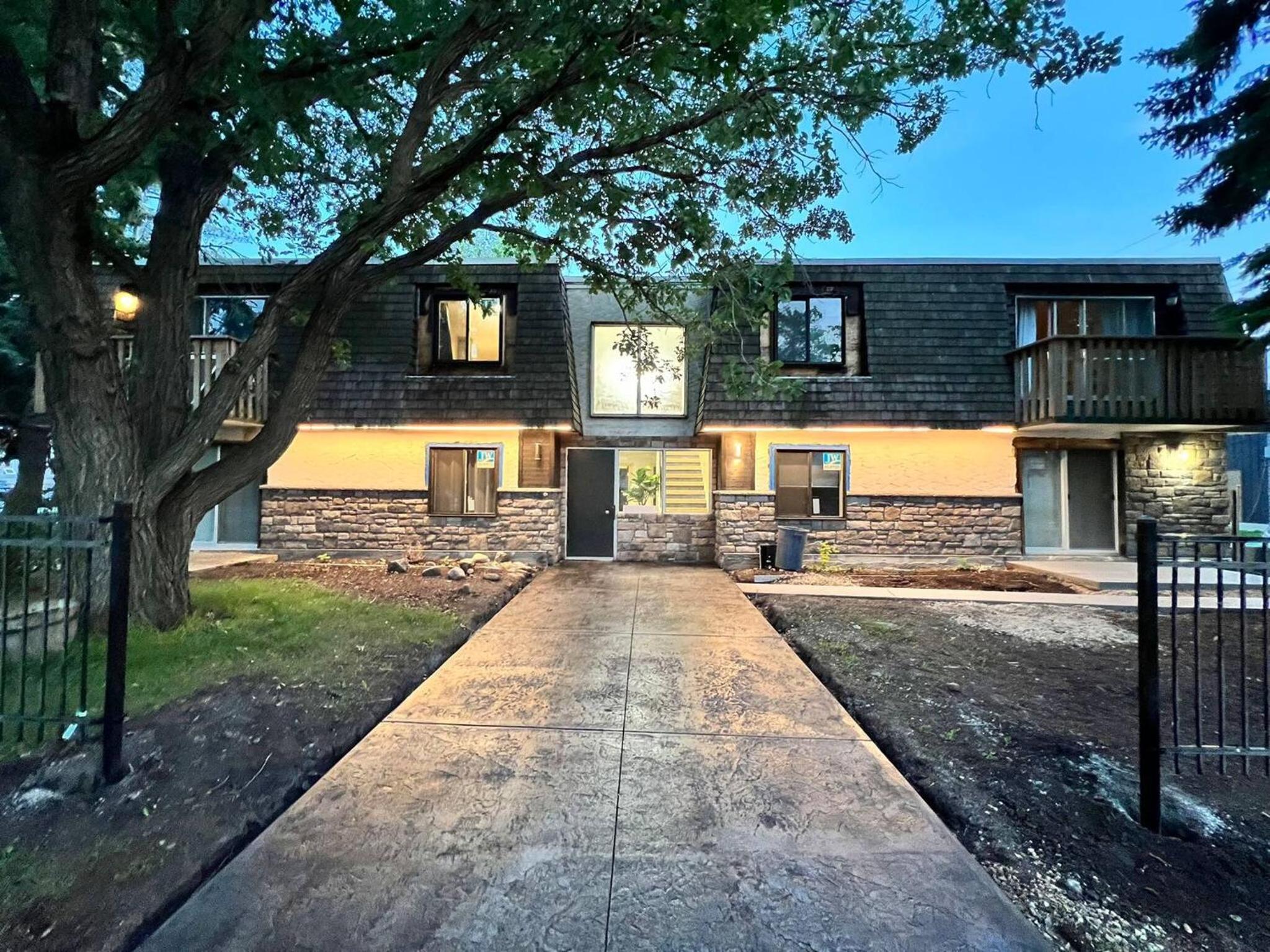 Close To Whyte University New Renovation